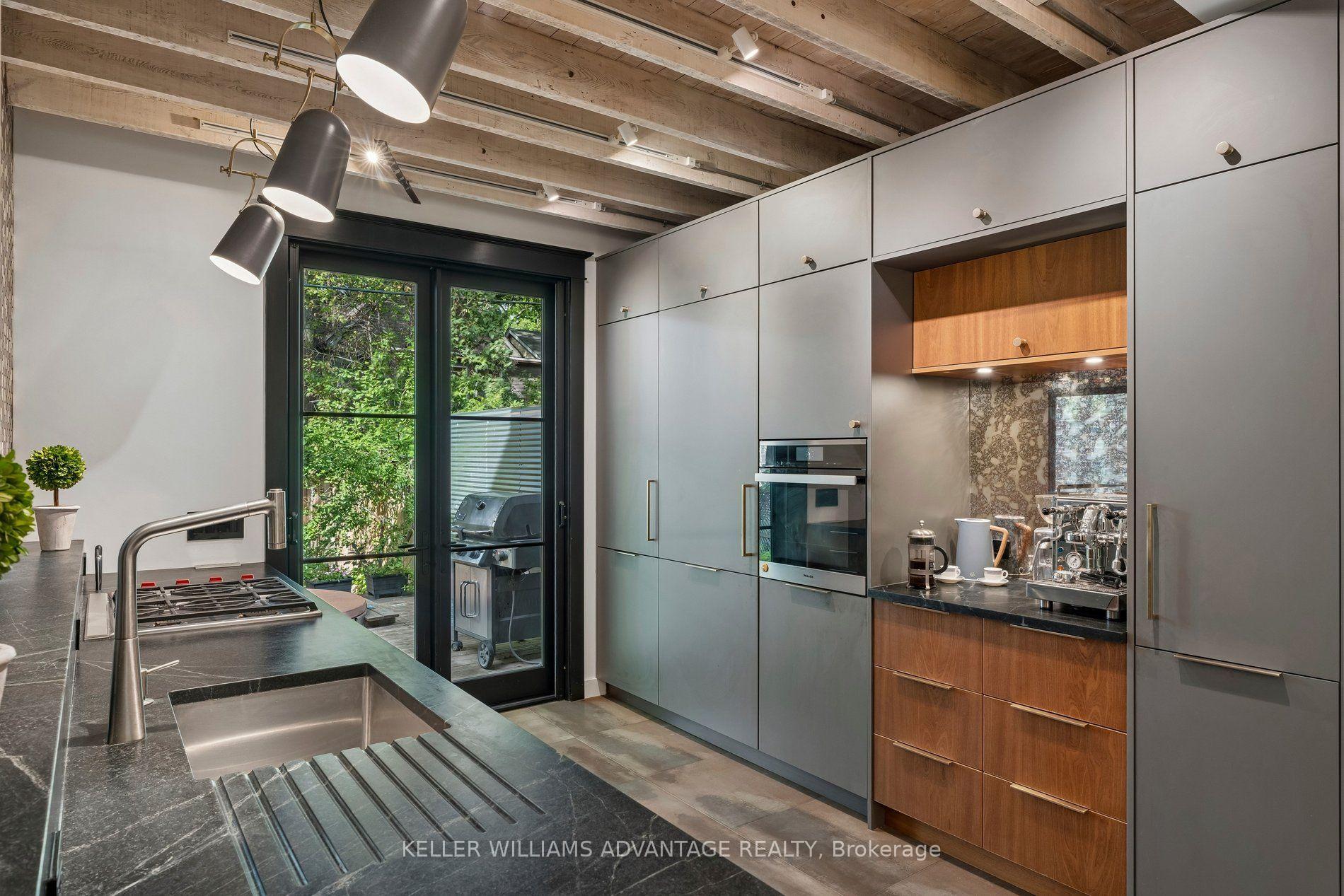 Photo 13 of 84 Kingsmount Park Road, Toronto, Woodbine Corridor — HOMEH