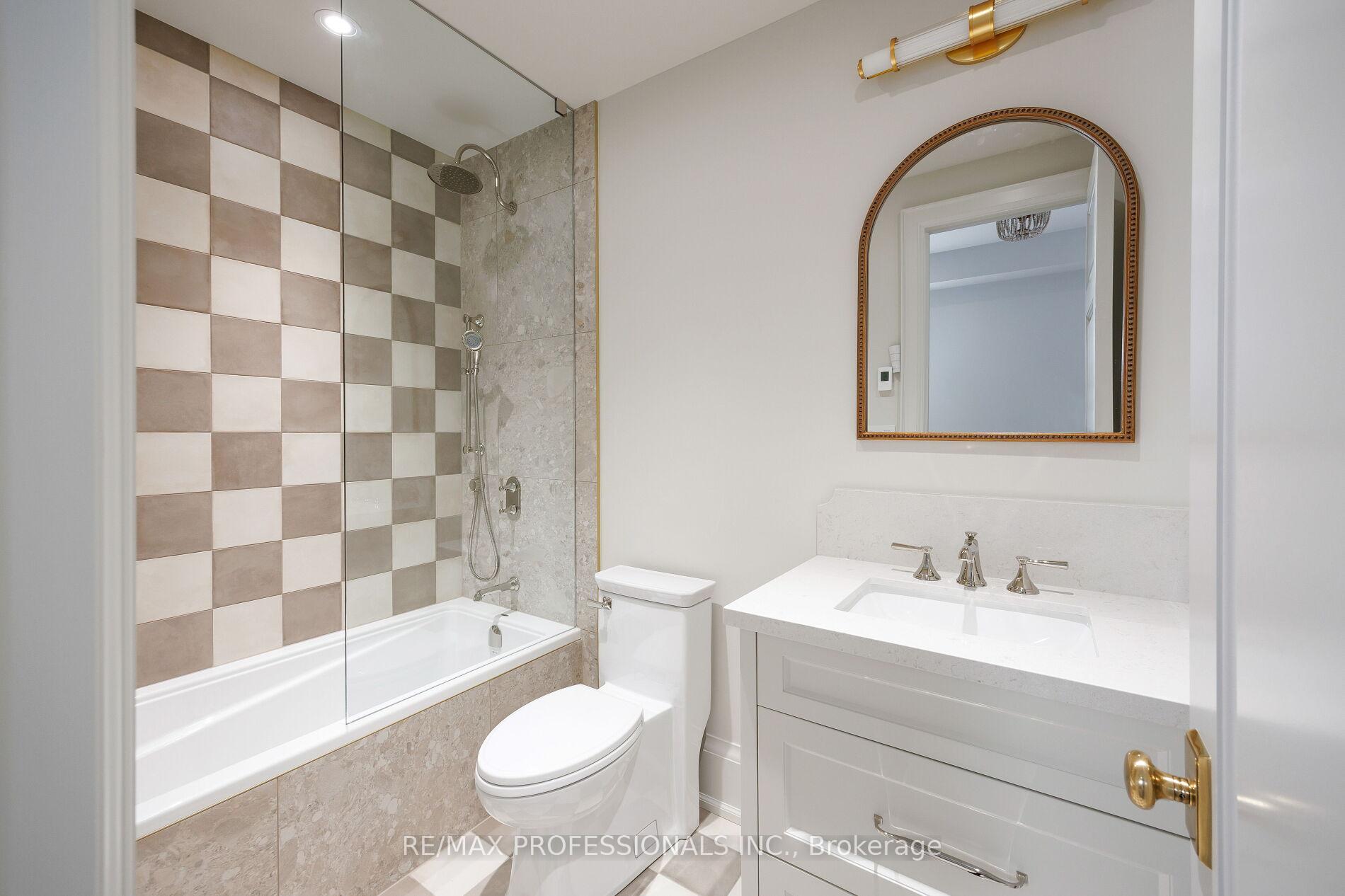 Photo 44 of 30 Dacre Crescent, Toronto, High Park-Swansea — HOMEH