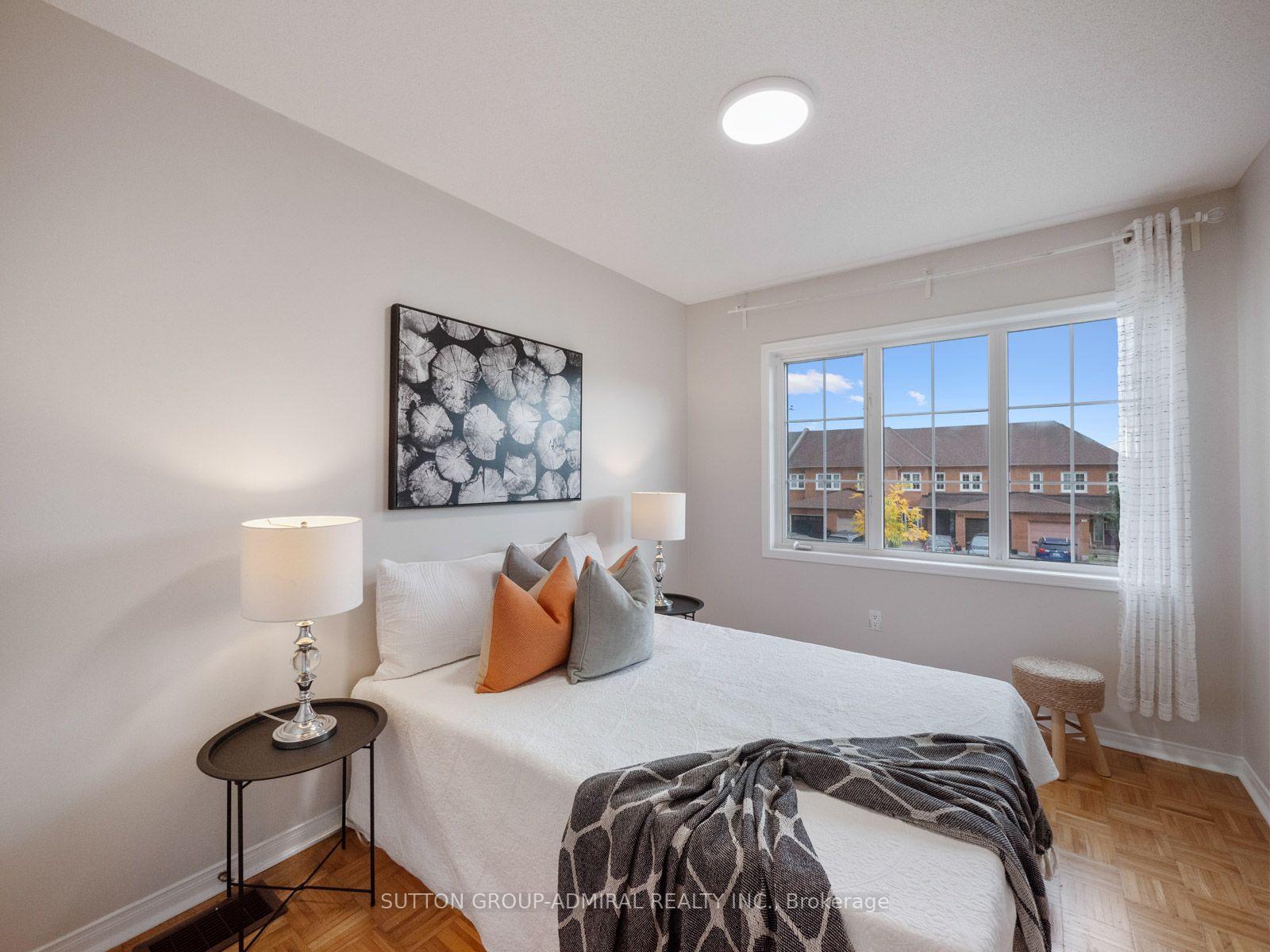 Photo 27 of 104 Parktree Drive, Vaughan, Maple — HOMEH