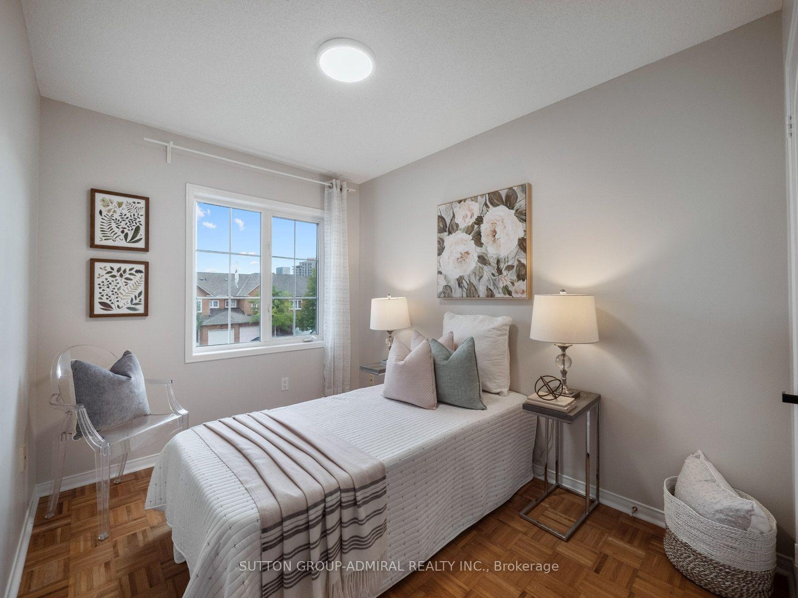 Photo 29 of 104 Parktree Drive, Vaughan, Maple — HOMEH