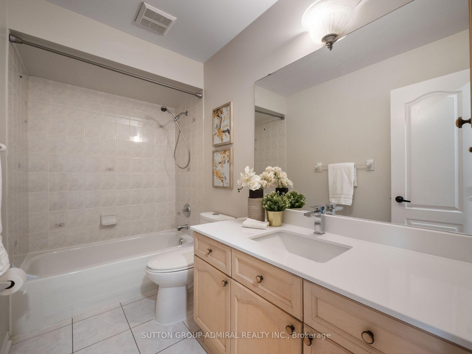 Photo 31 of 104 Parktree Drive, Vaughan, Maple — HOMEH