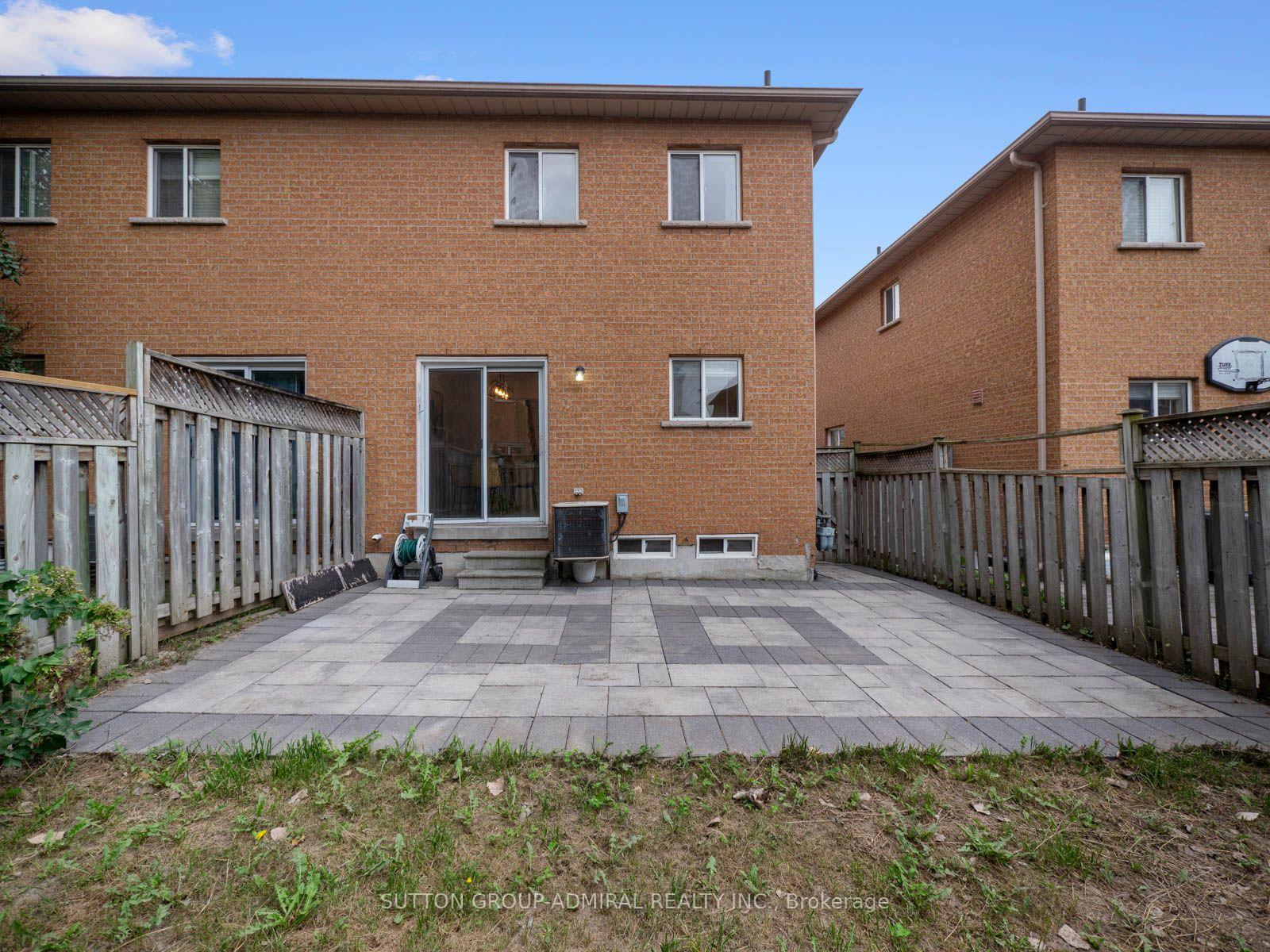 Photo 38 of 104 Parktree Drive, Vaughan, Maple — HOMEH