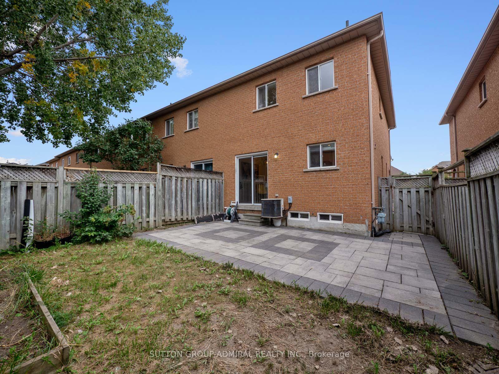 Photo 39 of 104 Parktree Drive, Vaughan, Maple — HOMEH
