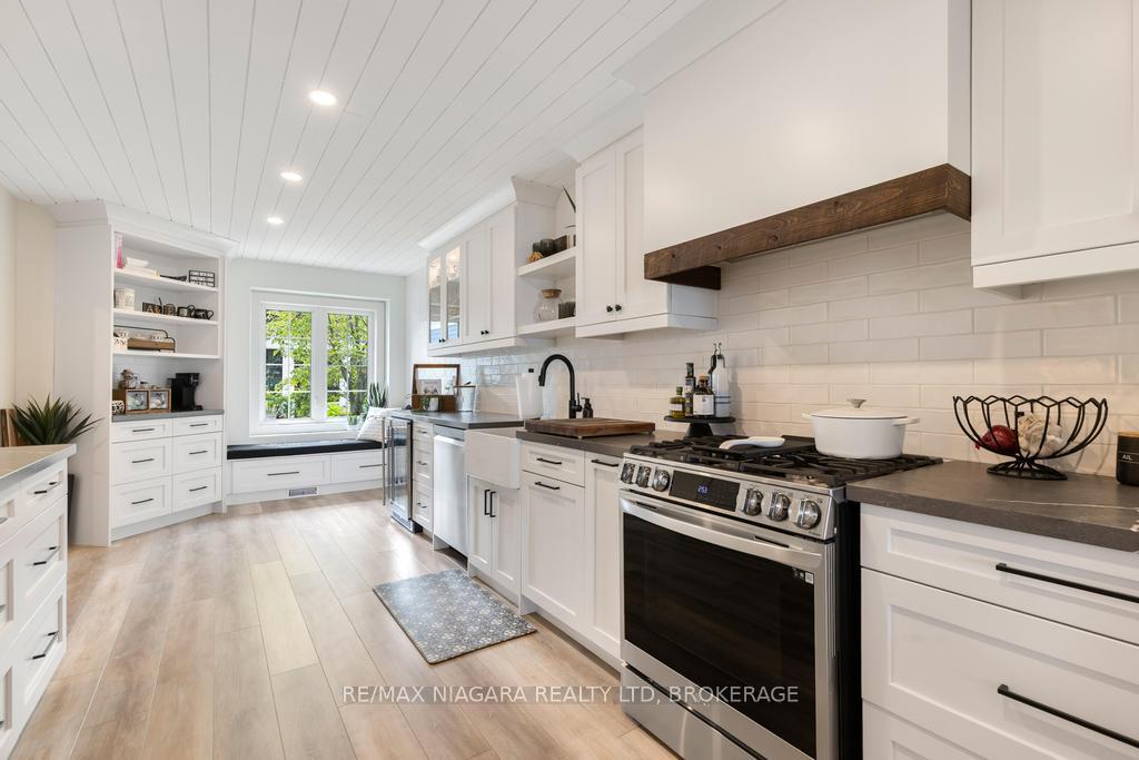 Photo 8 of Unit 66, 7 Lakeside Drive, St. Catharines, Port Weller — HOMEH