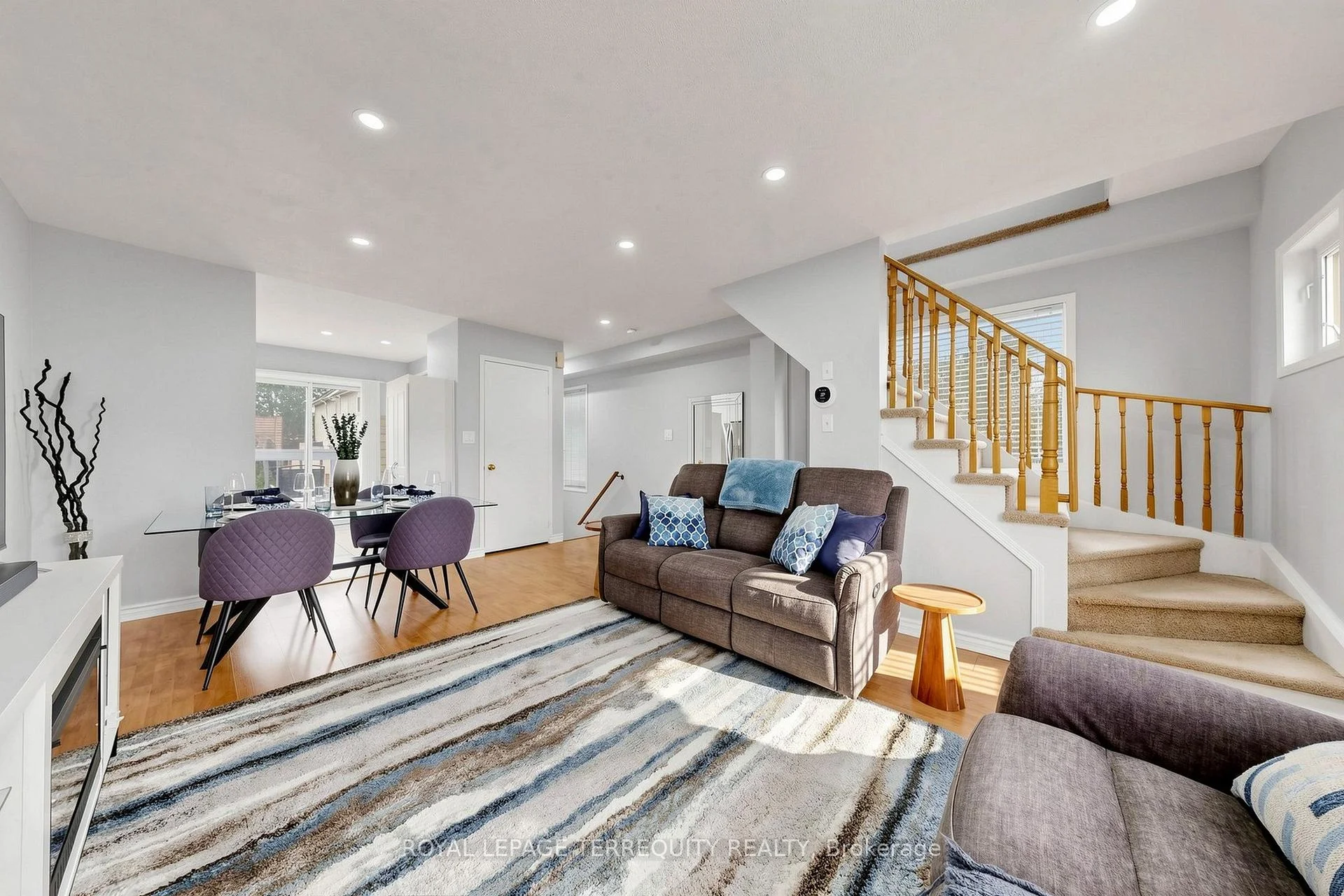 Photo 3 of Unit 62, 1865 Kingston Road, Pickering, Village East — HOMEH