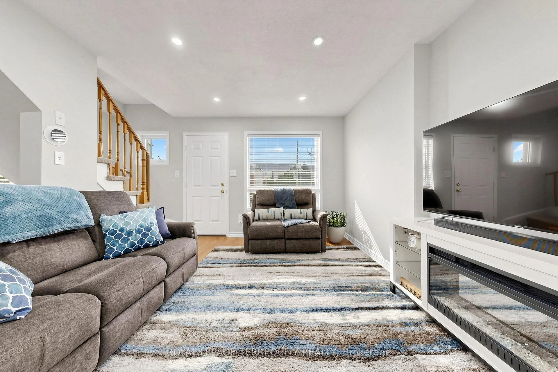 Photo 17 of Unit 62, 1865 Kingston Road, Pickering, Village East — HOMEH