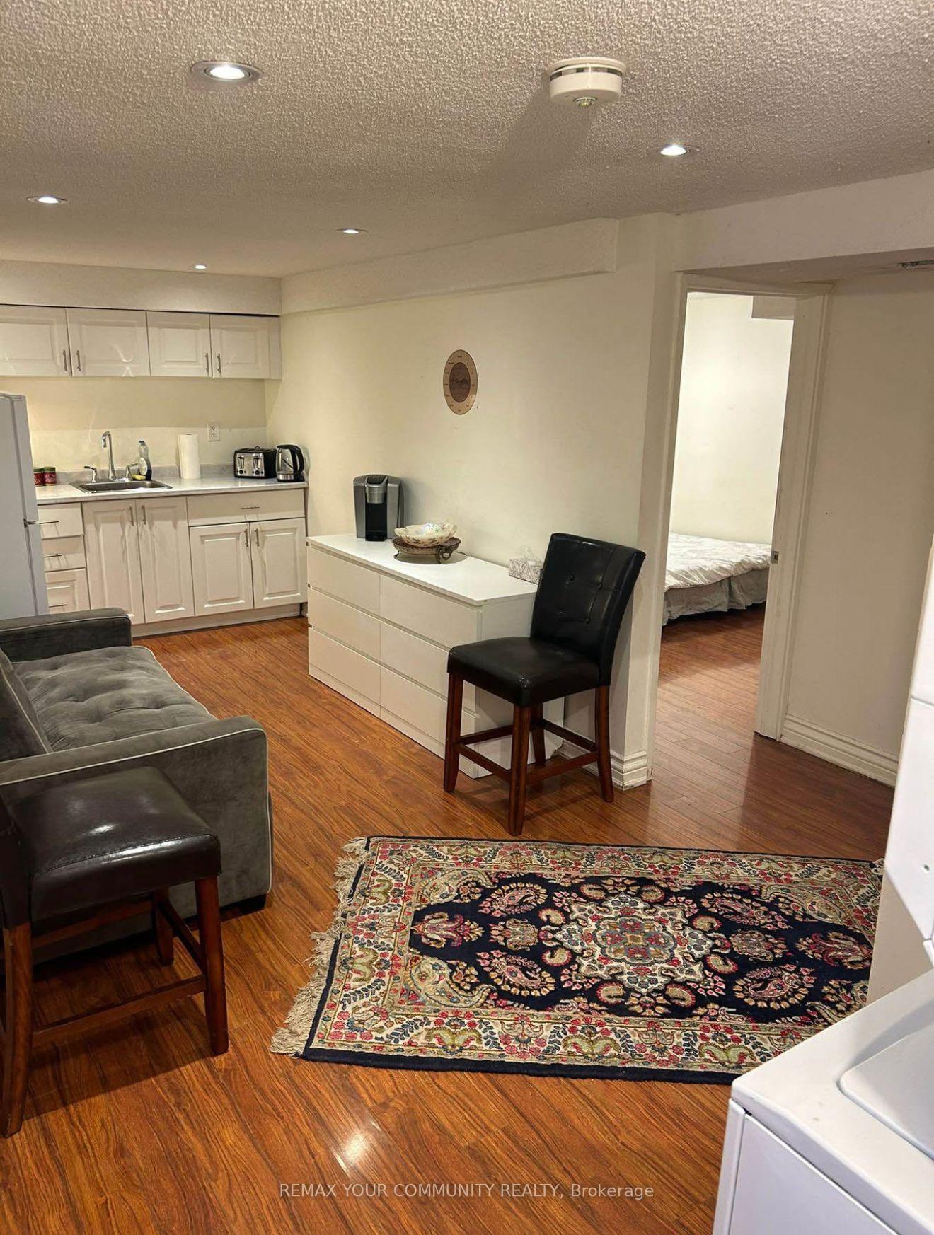 Photo 2 of 47 Drumern Crescent, Richmond Hill, North Richvale — HOMEH
