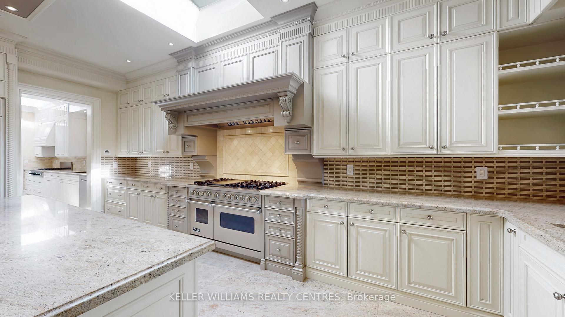 Photo 15 of 33 Maple Grove Avenue, Richmond Hill, Oak Ridges — HOMEH