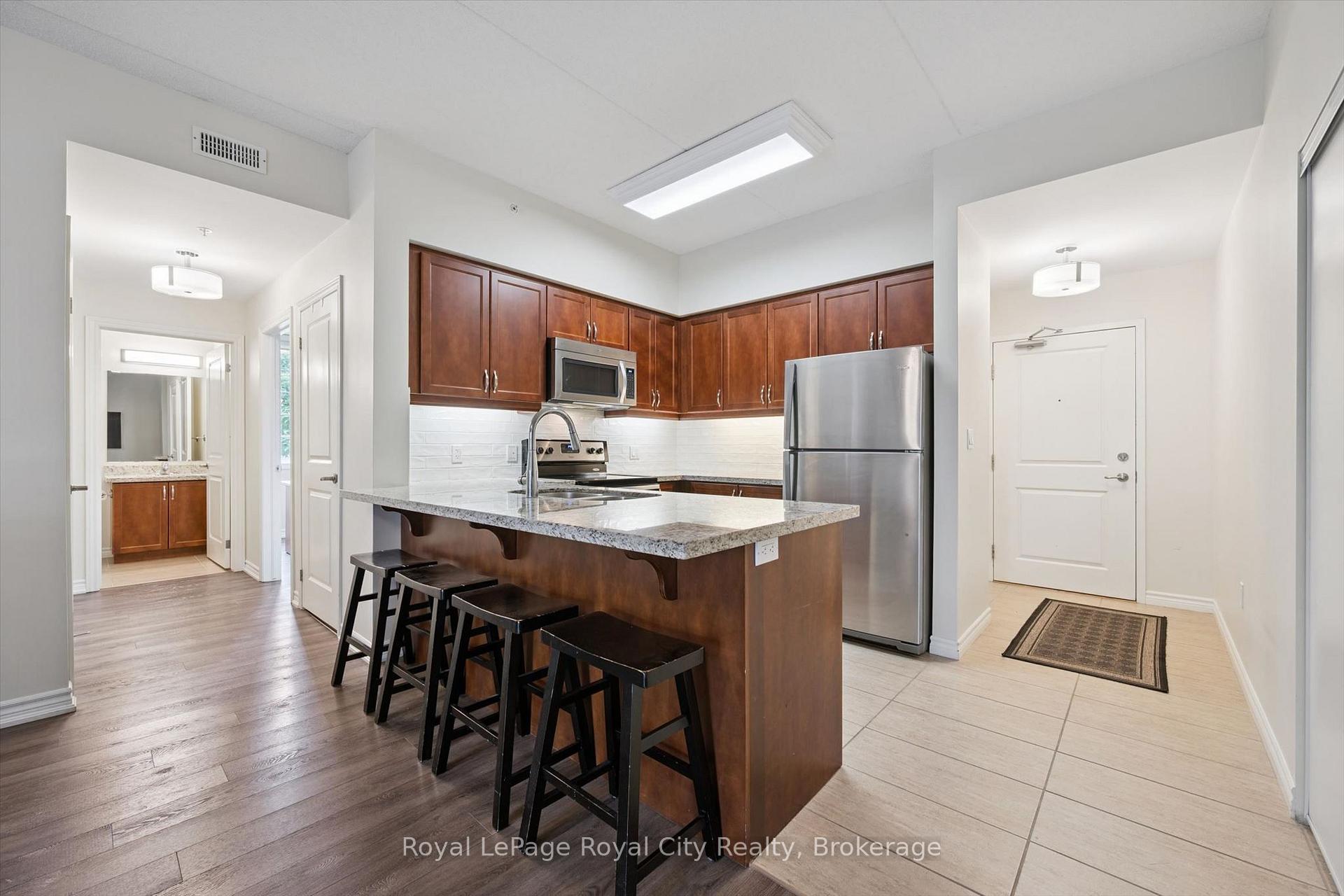 Photo 7 of Unit 142, 1077 Gordon Street, Guelph, Kortright West — HOMEH