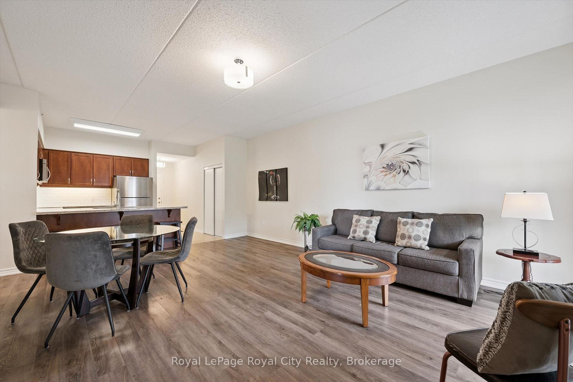 Photo 11 of Unit 142, 1077 Gordon Street, Guelph, Kortright West — HOMEH