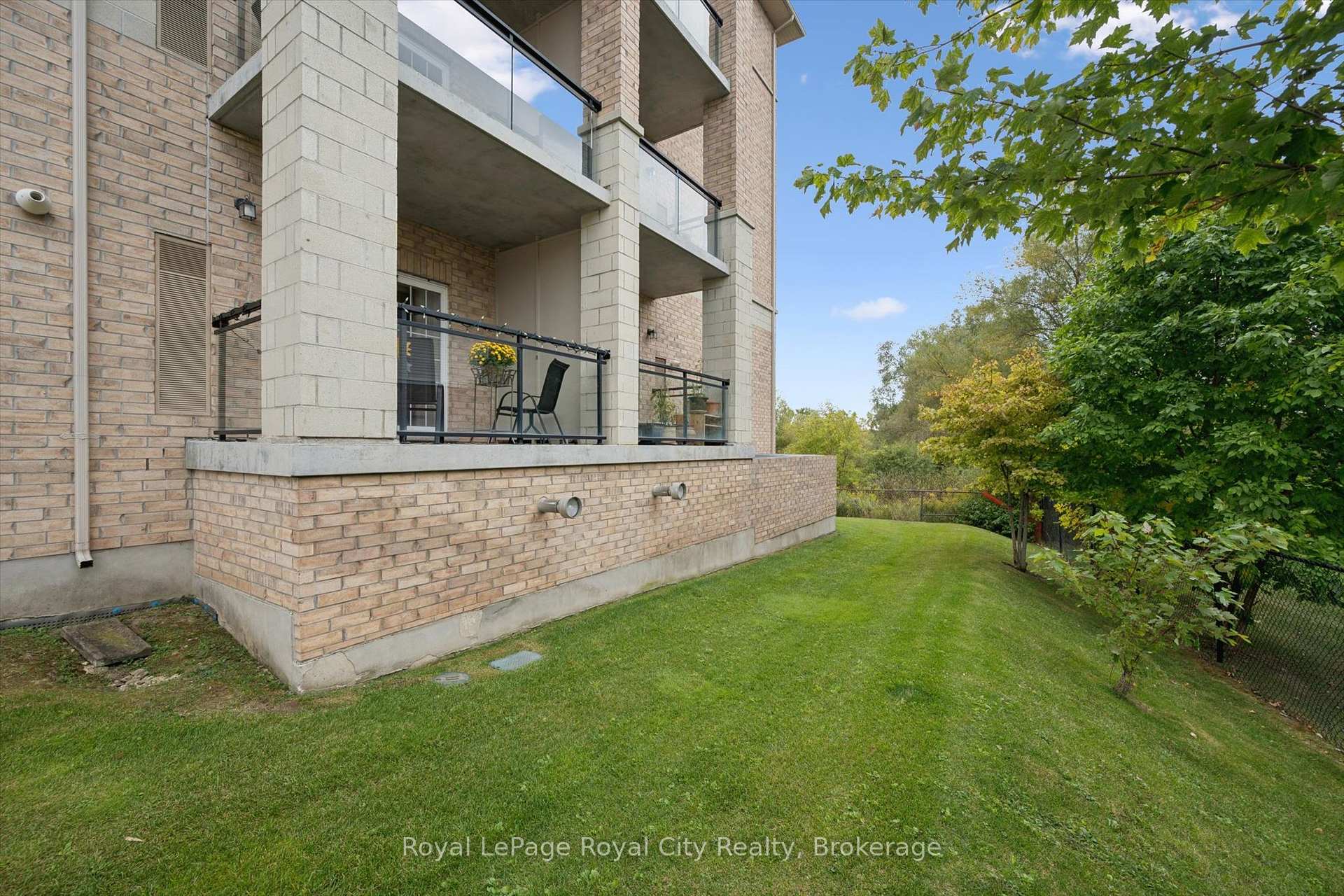 Photo 34 of Unit 142, 1077 Gordon Street, Guelph, Kortright West — HOMEH