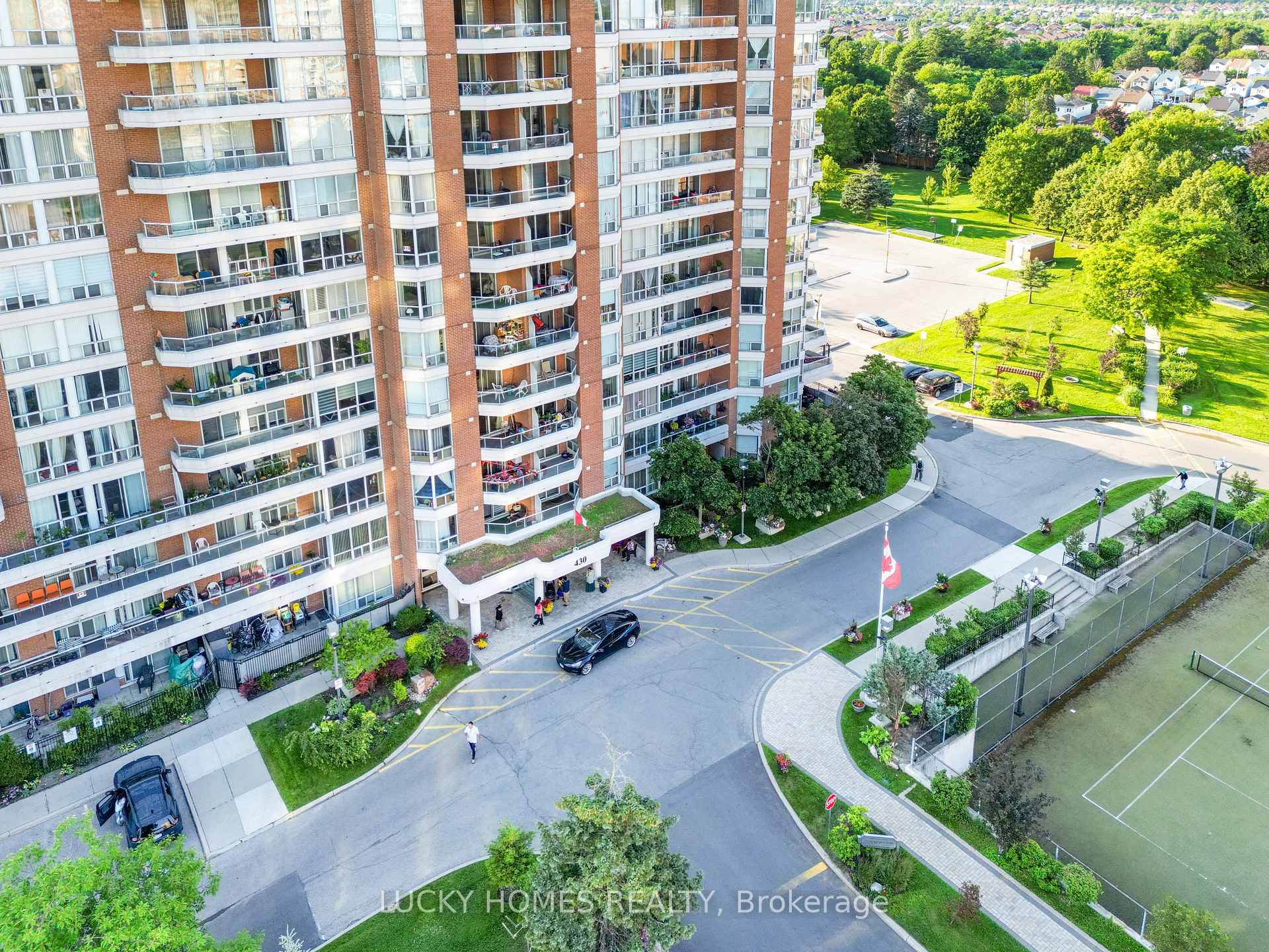 Photo 3 of Unit 915, 430 Mclevin Avenue, Scarborough, Malvern — HOMEH