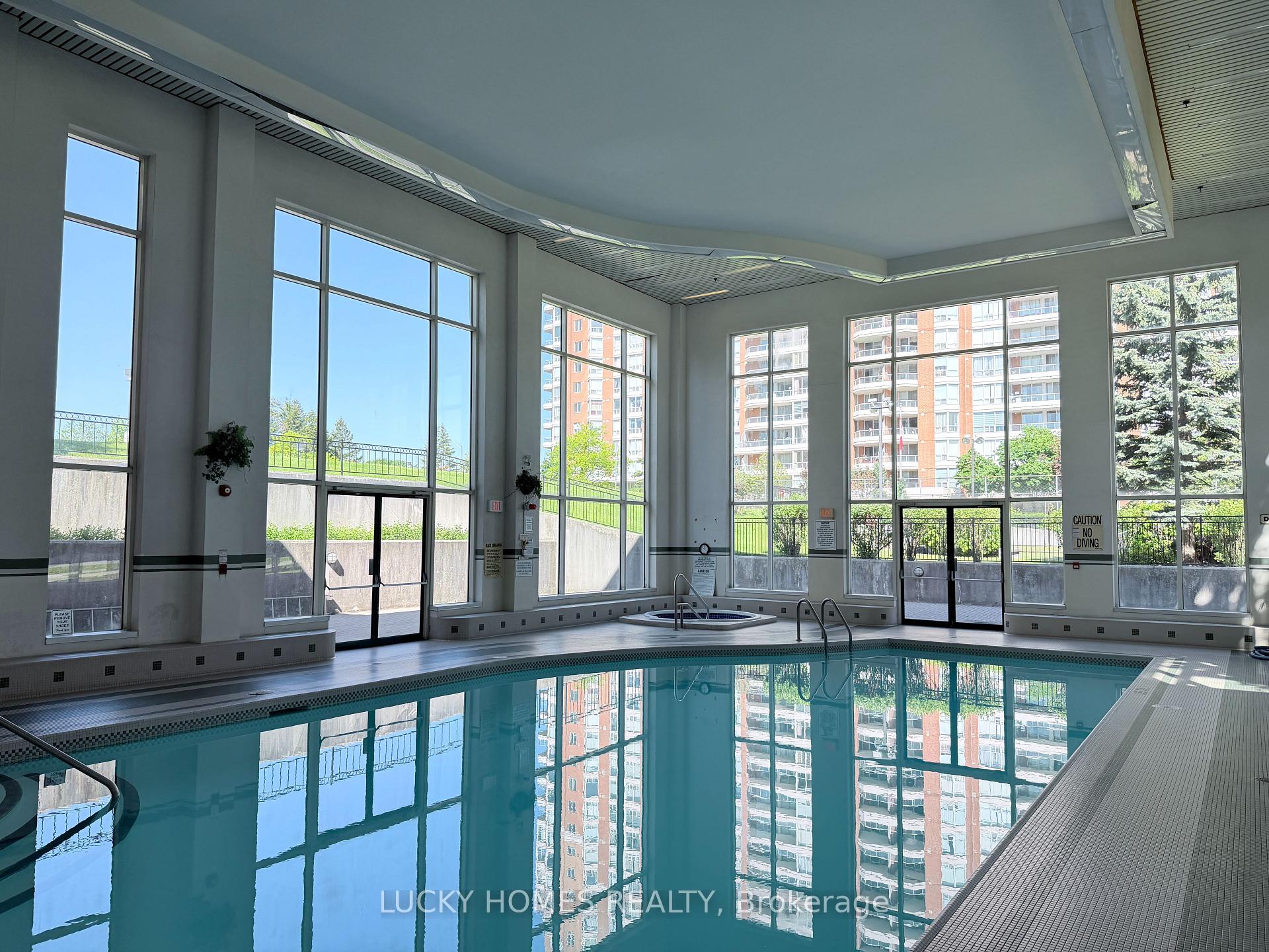 Photo 4 of Unit 915, 430 Mclevin Avenue, Scarborough, Malvern — HOMEH
