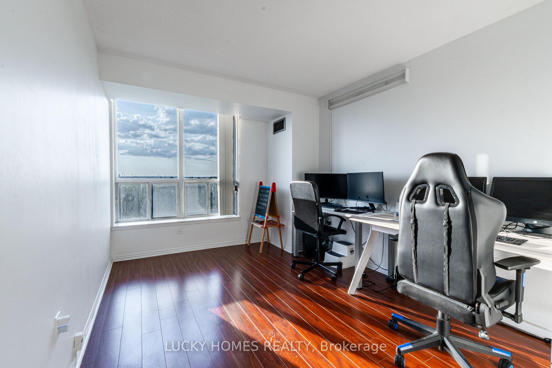Photo 11 of Unit 915, 430 Mclevin Avenue, Scarborough, Malvern — HOMEH