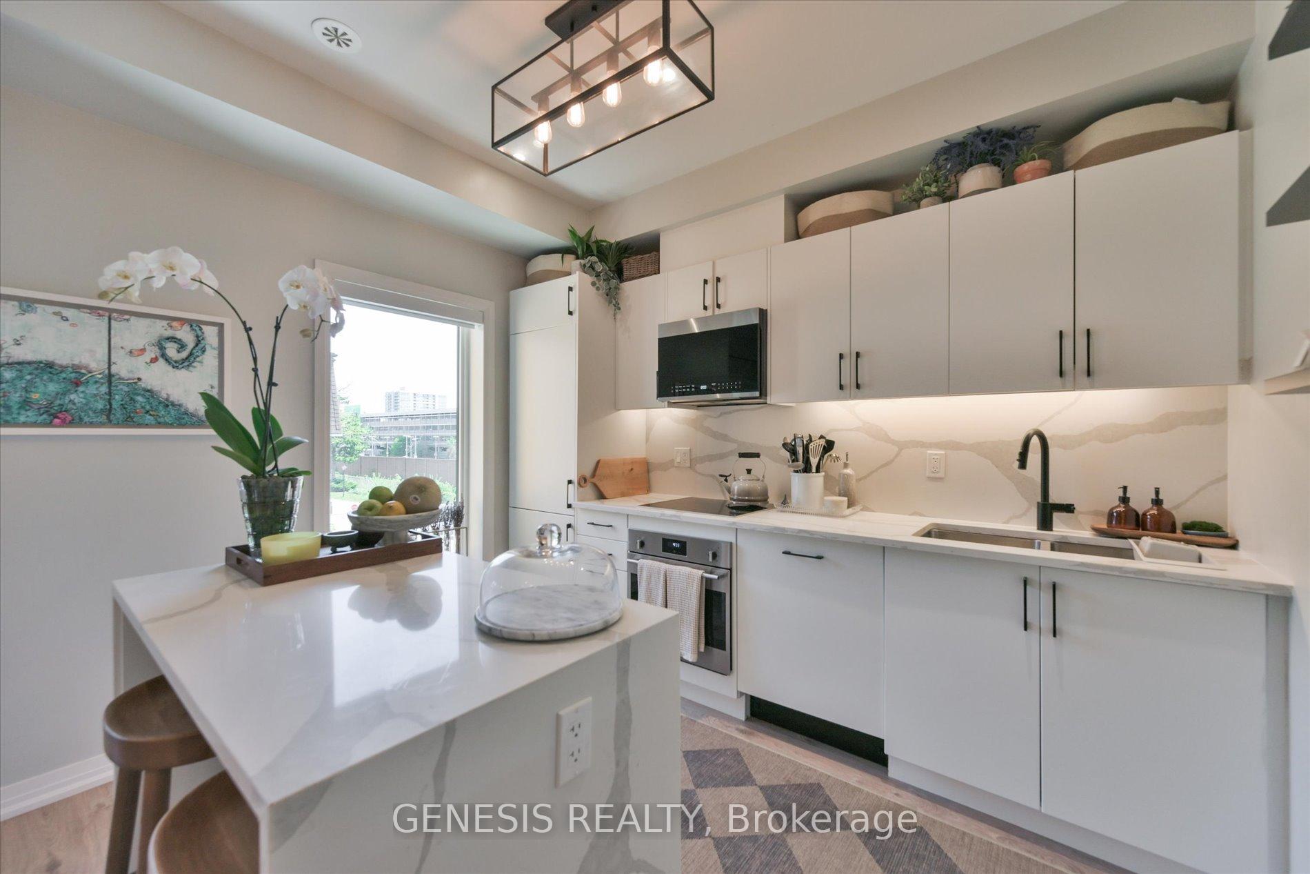 Photo 12 of Unit 243, 1145 Journeyman Lane E, Mississauga, Clarkson — HOMEH