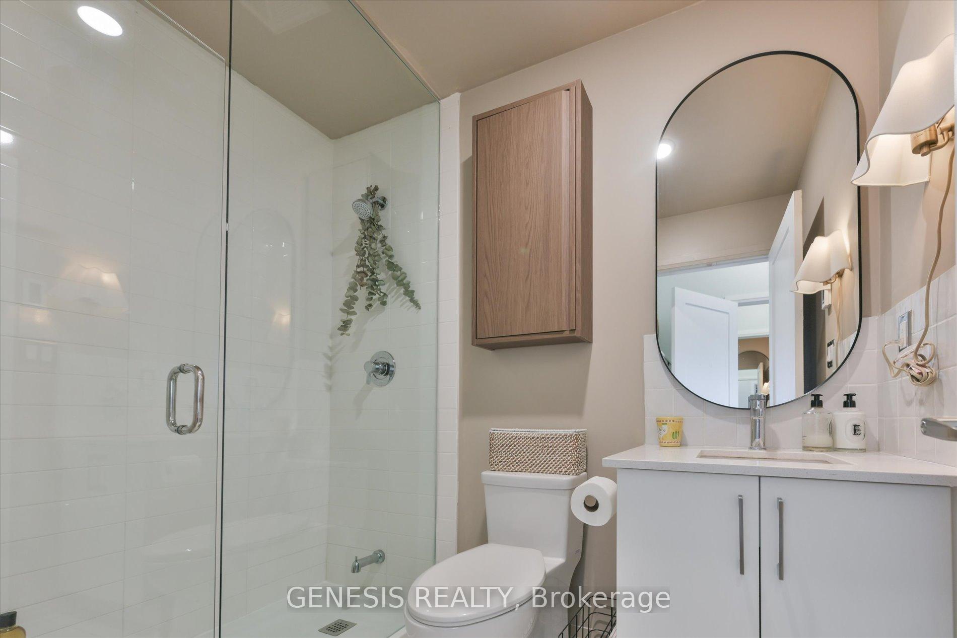 Photo 29 of Unit 243, 1145 Journeyman Lane E, Mississauga, Clarkson — HOMEH
