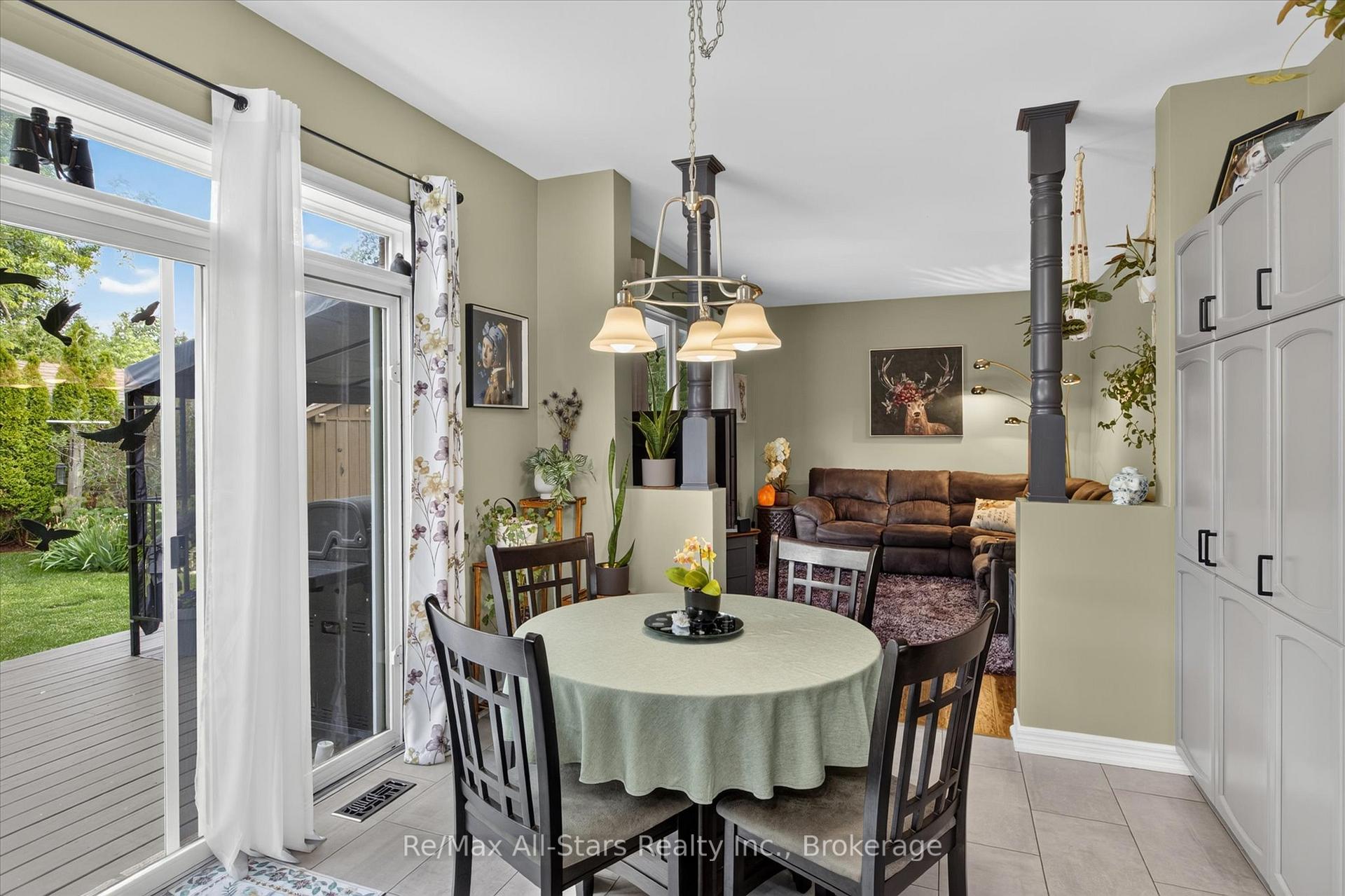 Photo 13 of 34 Kirkconnell Road, Kawartha Lakes, Lindsay — HOMEH