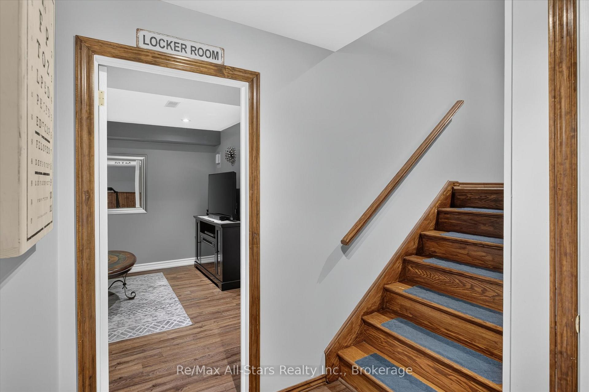 Photo 35 of 34 Kirkconnell Road, Kawartha Lakes, Lindsay — HOMEH