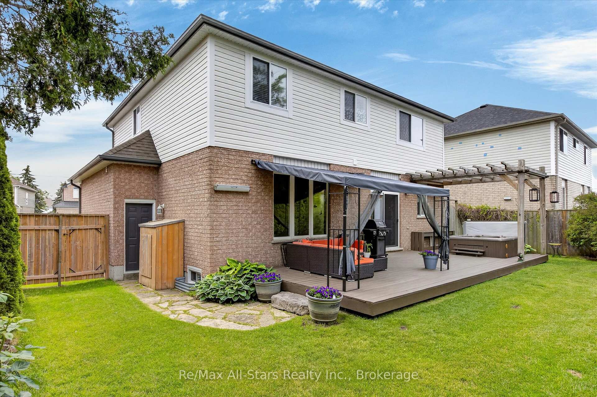 Photo 42 of 34 Kirkconnell Road, Kawartha Lakes, Lindsay — HOMEH