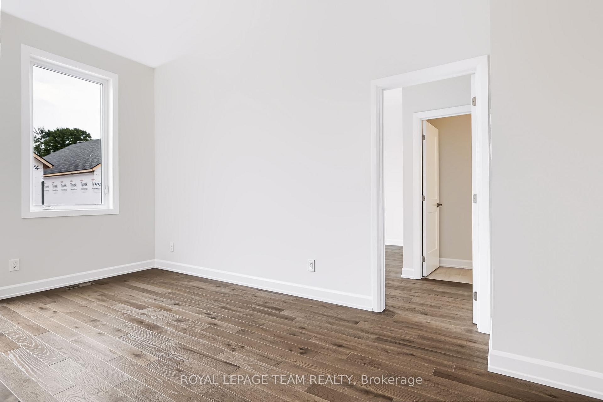 Photo 14 of 237 Hannam Bud Way, Ottawa, Riverside South/Gloucester Glen — HOMEH