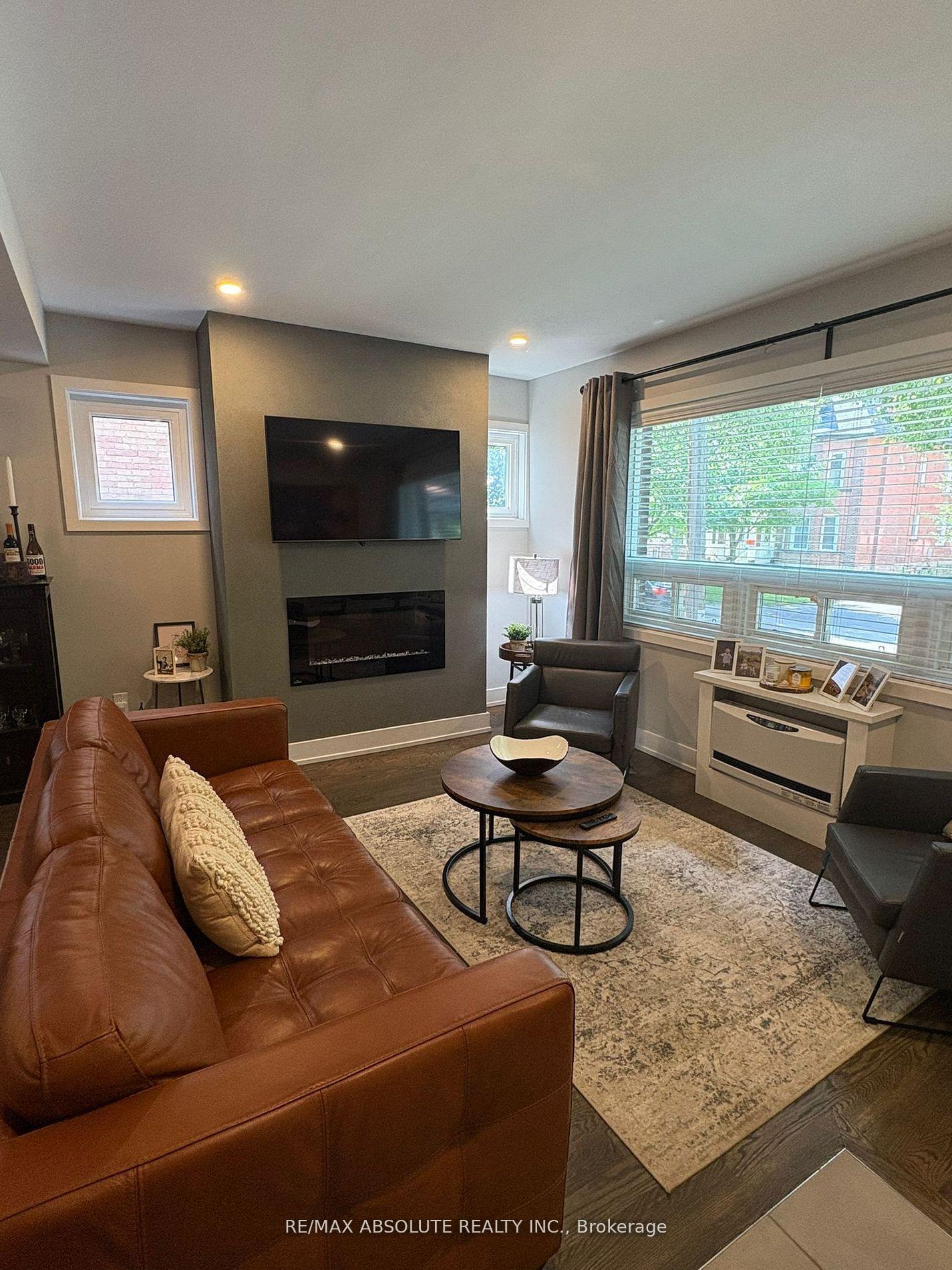 Photo 6 of Unit 1, 280 Daly Avenue, Ottawa, Sandy Hill — HOMEH