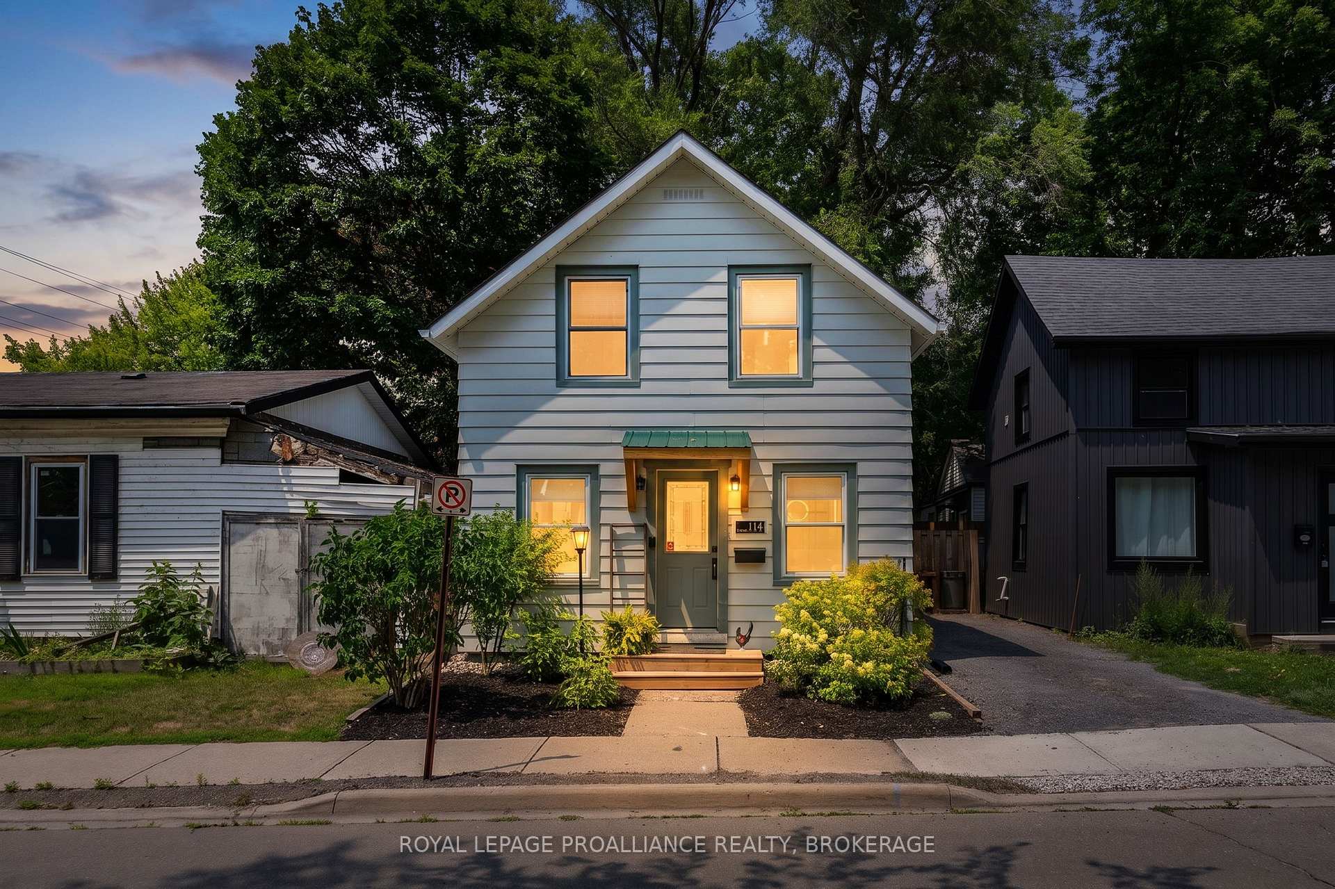 Photo of 114 North Street N