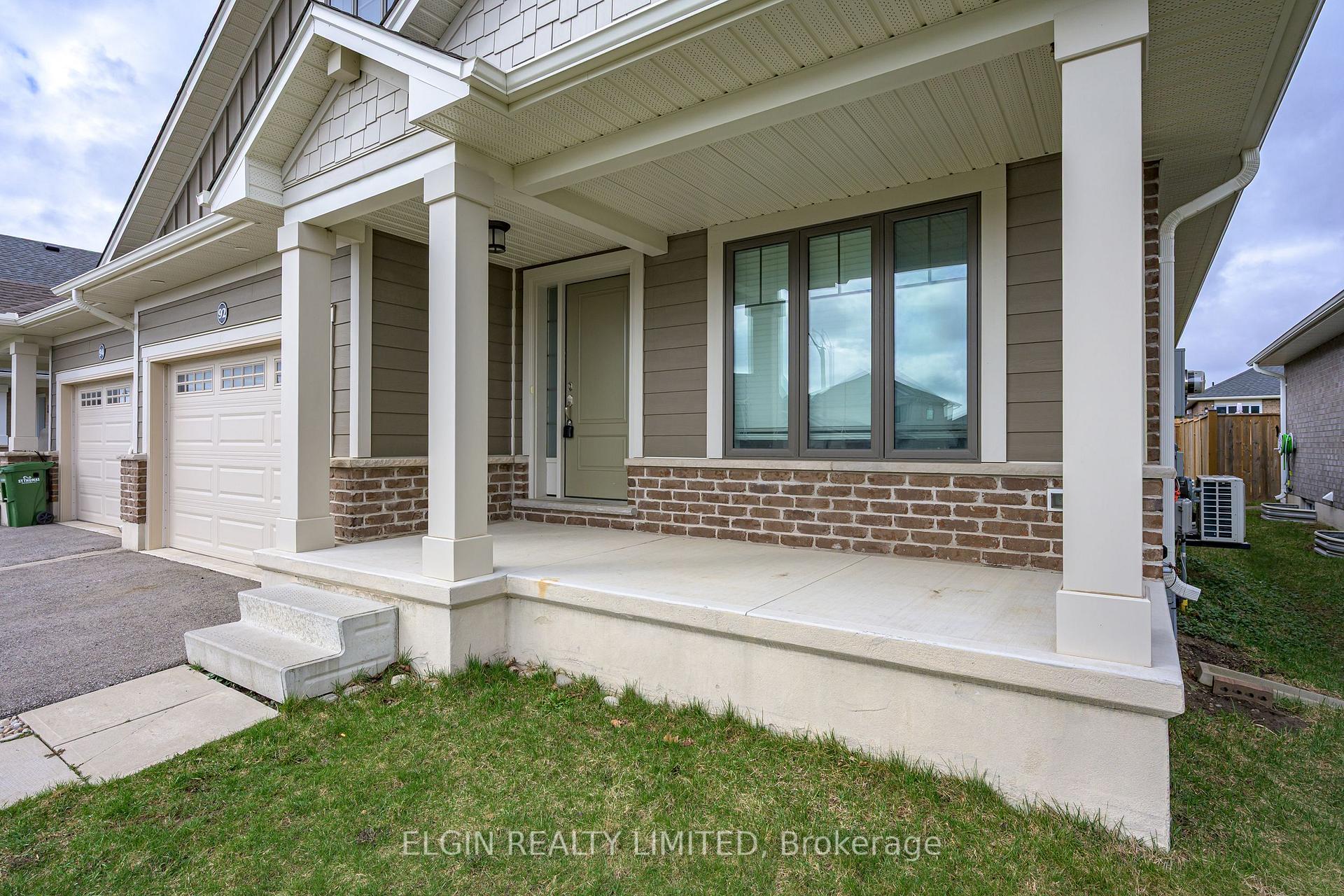 Photo 2 of 92 Renaissance Drive, St. Thomas — HOMEH