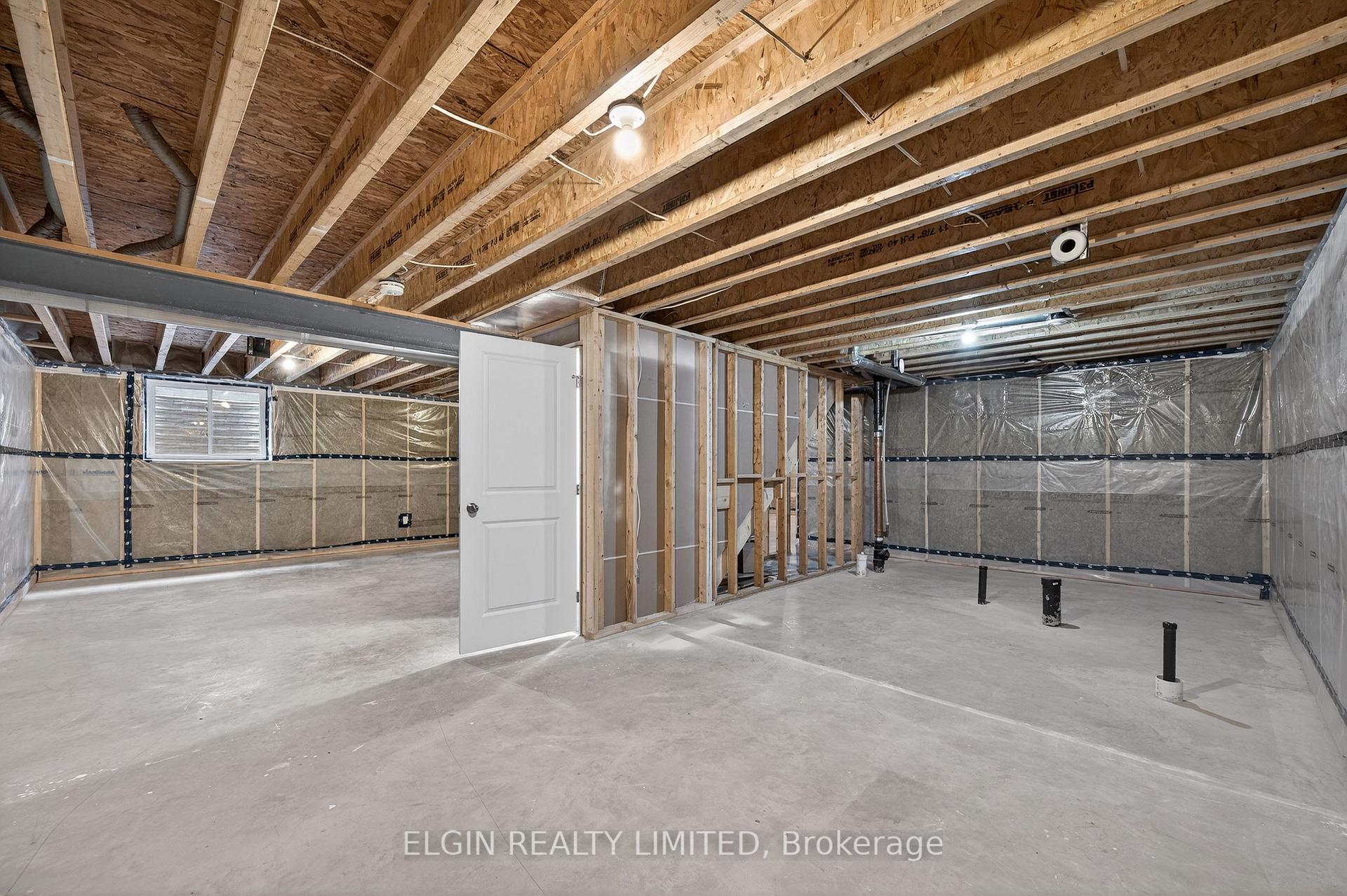 Photo 17 of 92 Renaissance Drive, St. Thomas — HOMEH