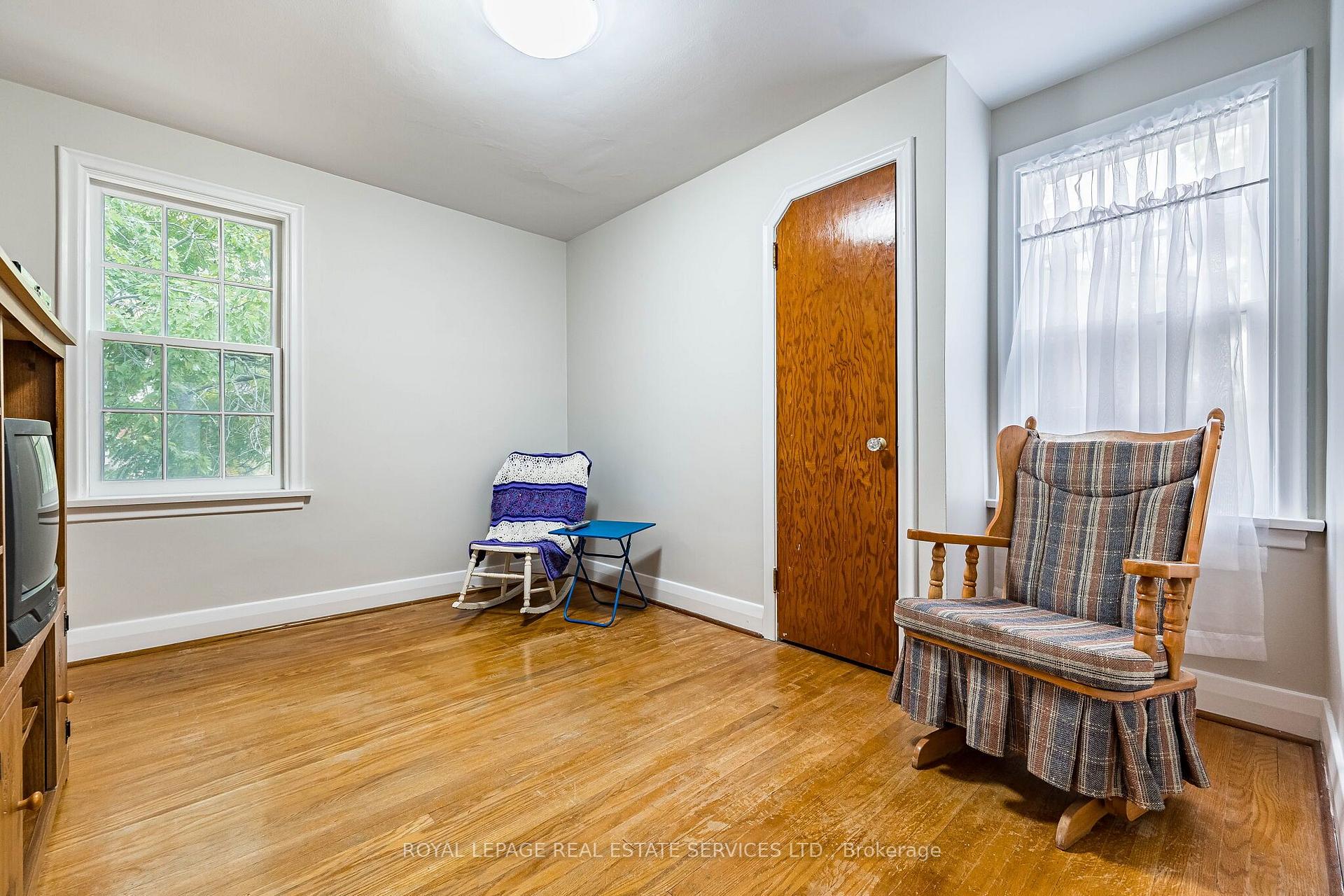 Photo 19 of 46 Frederick Street, Brampton, Downtown Brampton — HOMEH