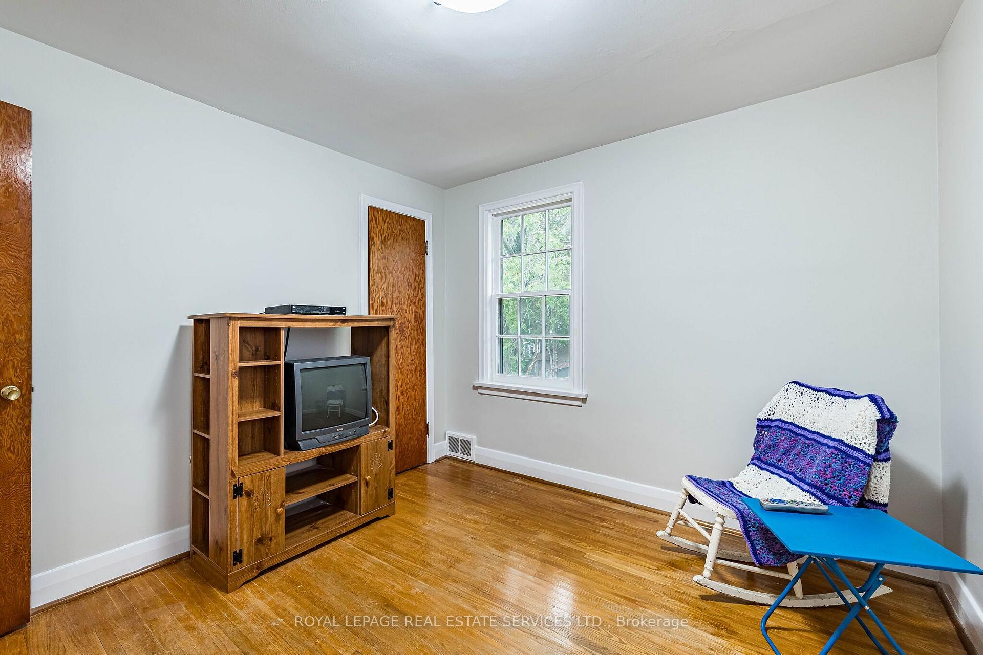 Photo 20 of 46 Frederick Street, Brampton, Downtown Brampton — HOMEH
