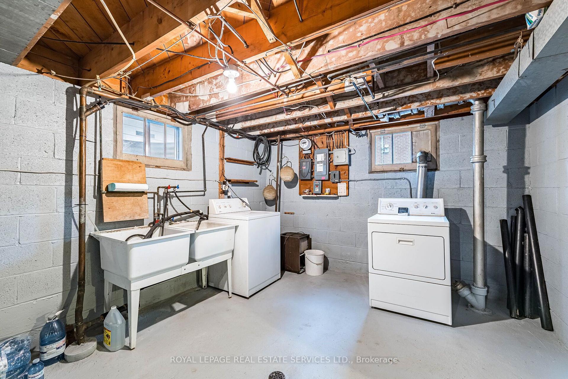 Photo 25 of 46 Frederick Street, Brampton, Downtown Brampton — HOMEH