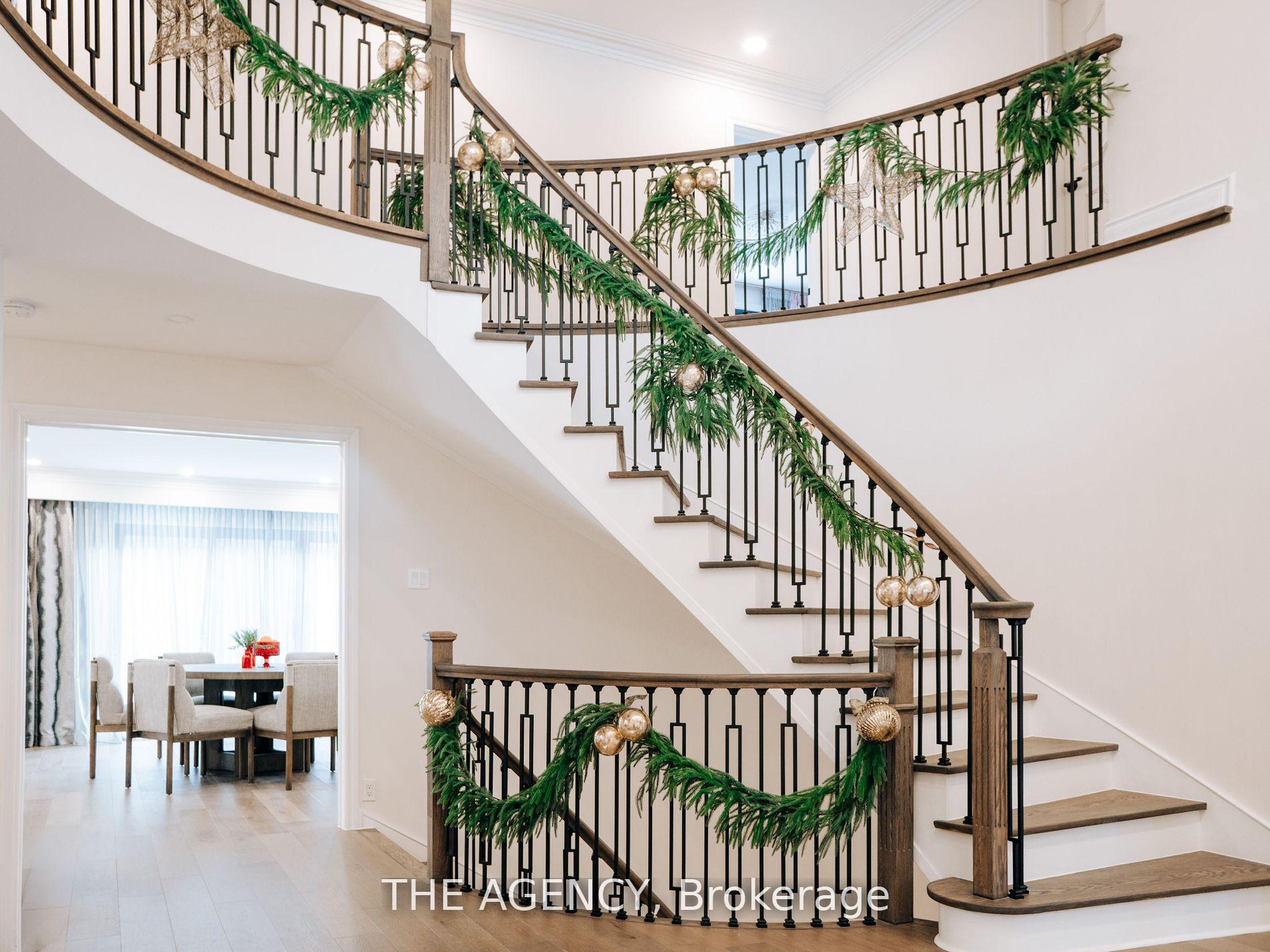 Photo 5 of 7 Shady Oaks Crescent, North York, Bridle Path-Sunnybrook-York Mills — HOMEH