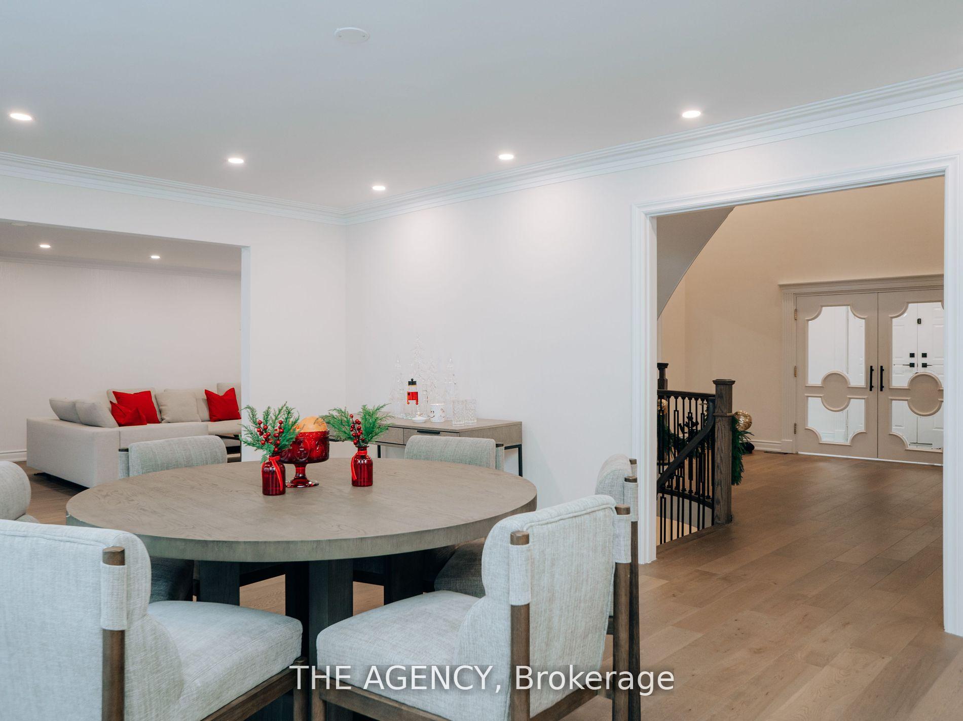 Photo 6 of 7 Shady Oaks Crescent, North York, Bridle Path-Sunnybrook-York Mills — HOMEH