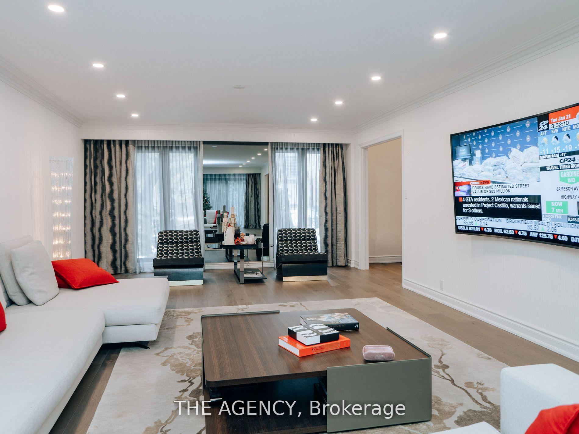 Photo 17 of 7 Shady Oaks Crescent, North York, Bridle Path-Sunnybrook-York Mills — HOMEH