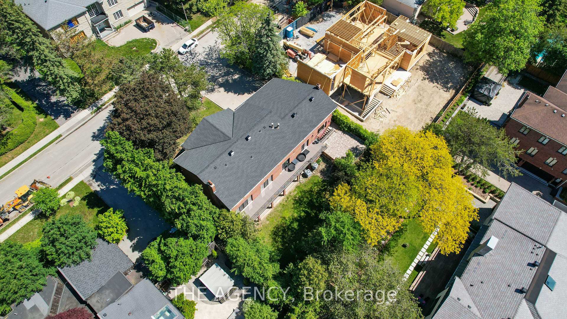 Photo 43 of 7 Shady Oaks Crescent, North York, Bridle Path-Sunnybrook-York Mills — HOMEH