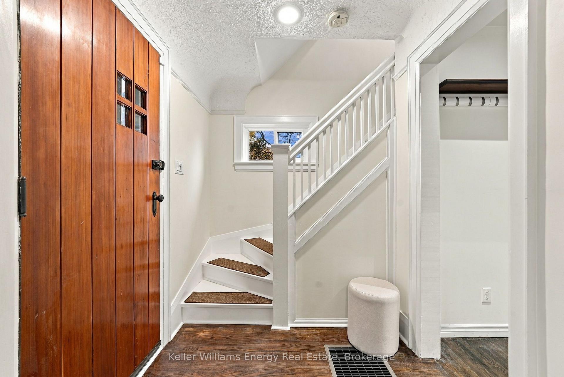 Photo 20 of 286 Gliddon Avenue, Oshawa, Central — HOMEH