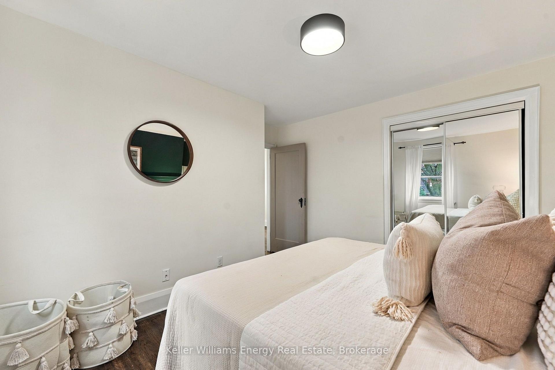 Photo 24 of 286 Gliddon Avenue, Oshawa, Central — HOMEH