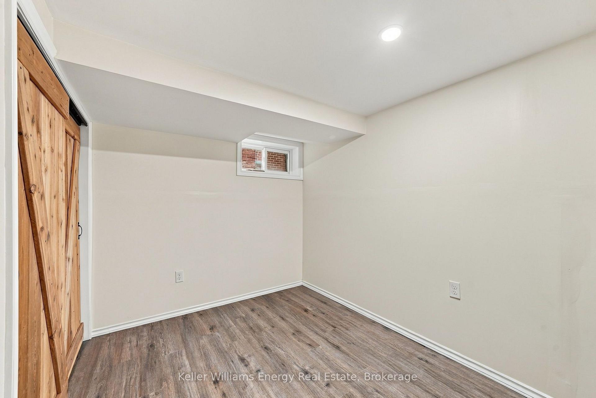 Photo 35 of 286 Gliddon Avenue, Oshawa, Central — HOMEH