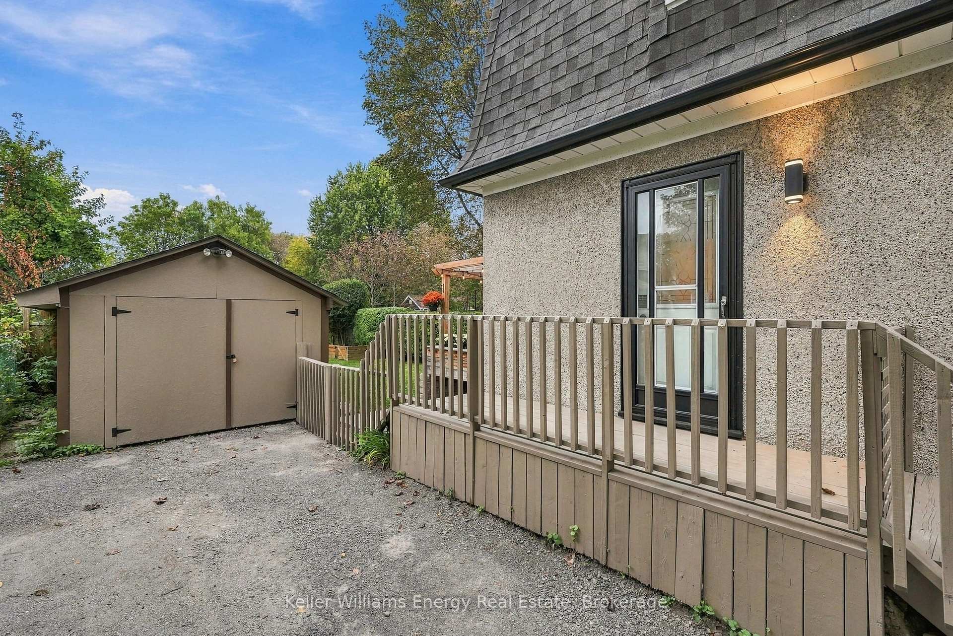 Photo 37 of 286 Gliddon Avenue, Oshawa, Central — HOMEH