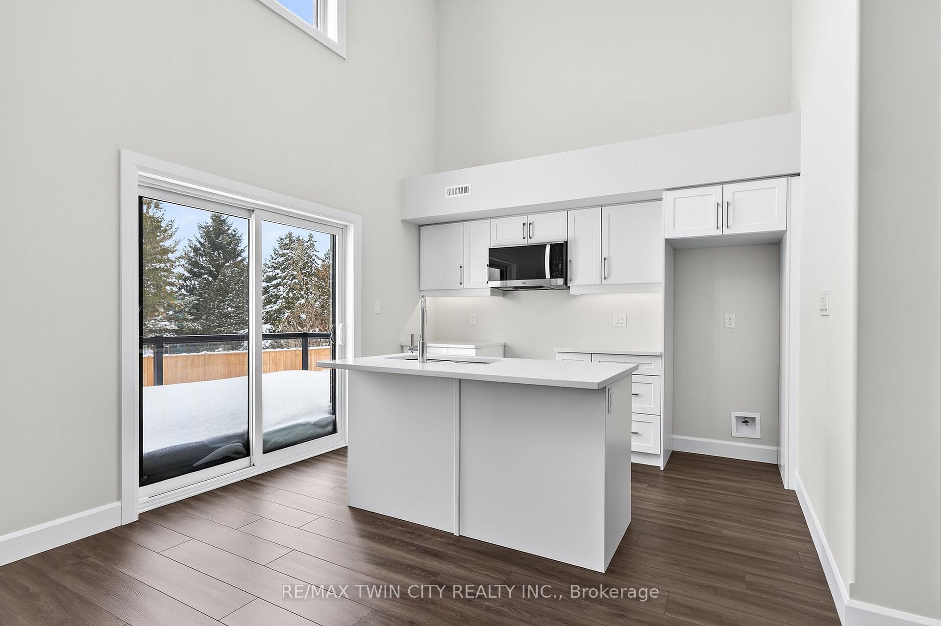 Photo 13 of Unit 45, 3202 Vivian Line, Stratford — HOMEH