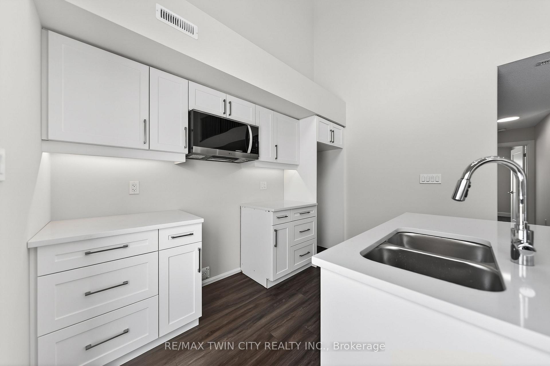 Photo 19 of Unit 45, 3202 Vivian Line, Stratford — HOMEH