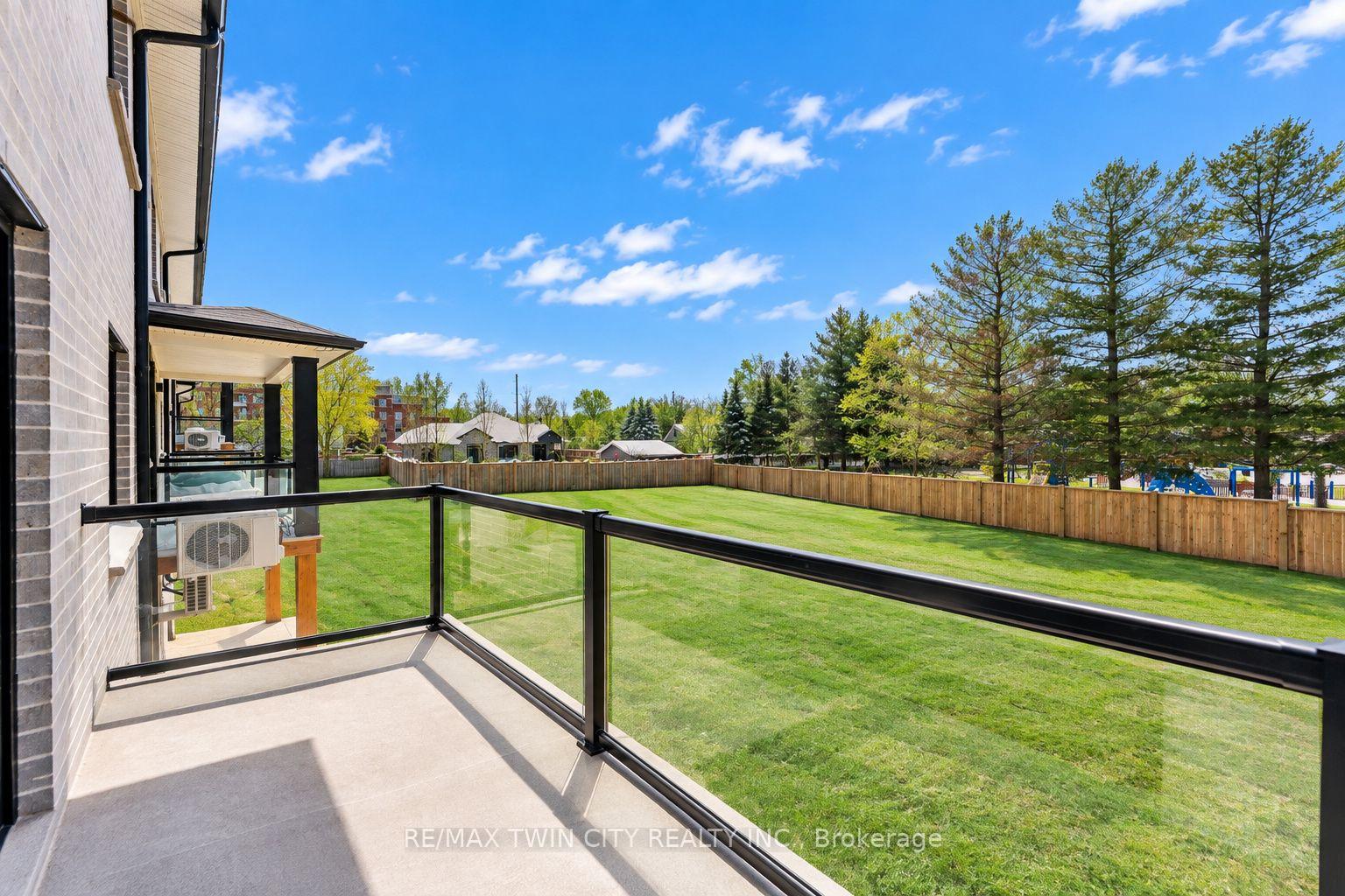 Photo 43 of Unit 45, 3202 Vivian Line, Stratford — HOMEH