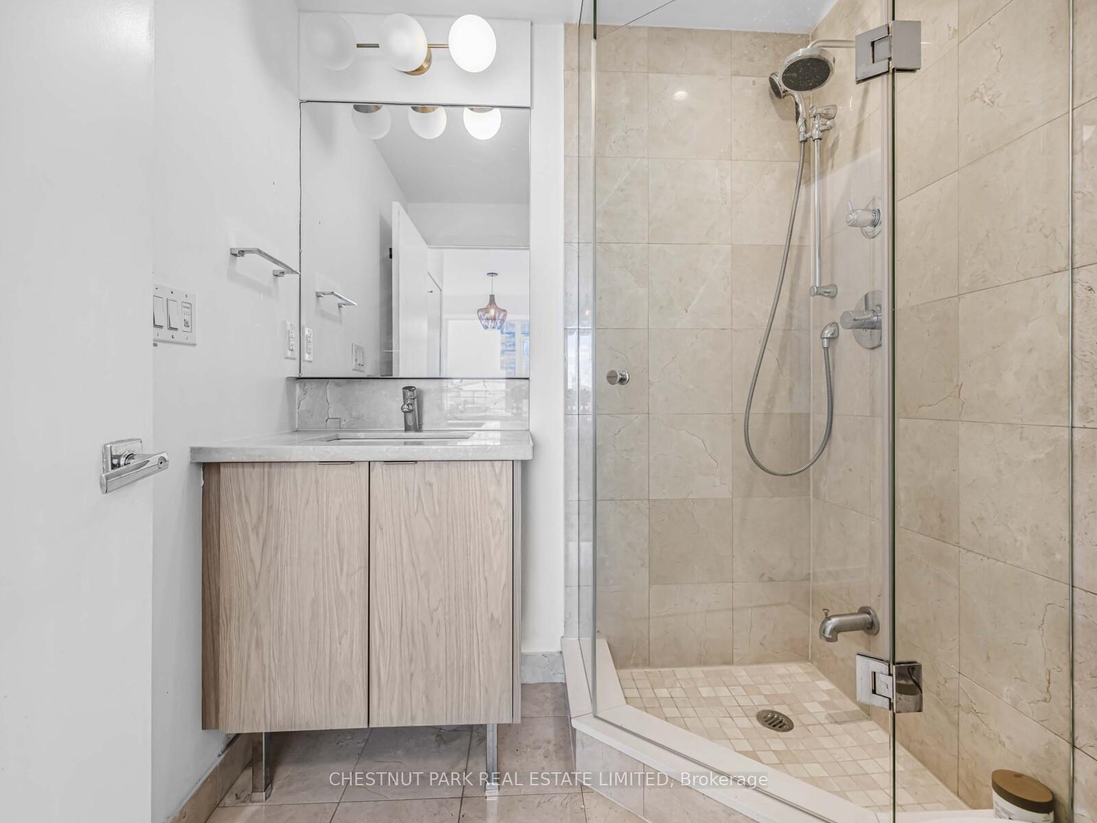 Photo 18 of Unit 1811, 21 Widmer Street, Toronto, Waterfront Communities — HOMEH