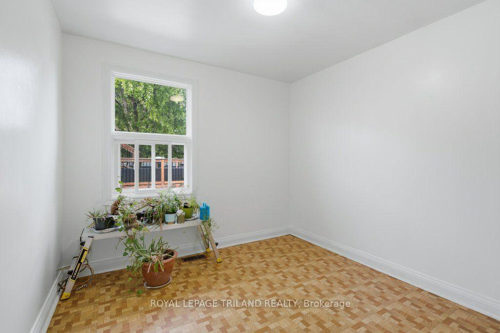 Photo 33 of 82 South Edgeware Road, St. Thomas — HOMEH