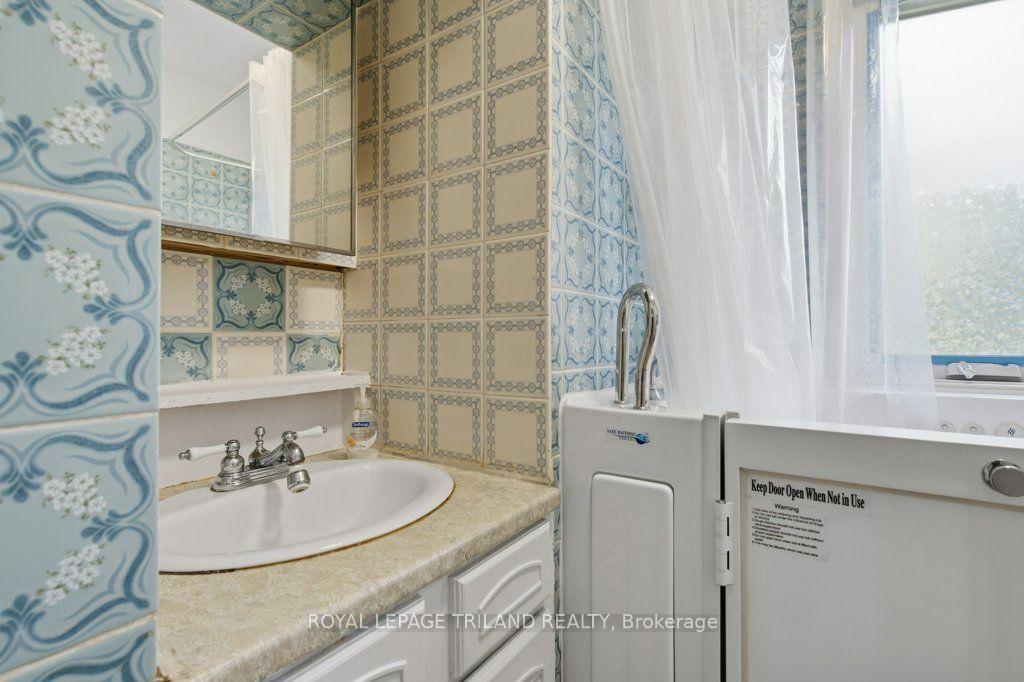 Photo 37 of 82 South Edgeware Road, St. Thomas — HOMEH