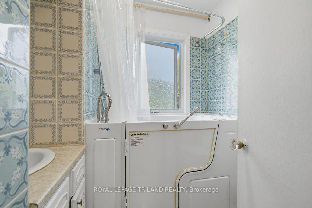 Photo 38 of 82 South Edgeware Road, St. Thomas — HOMEH