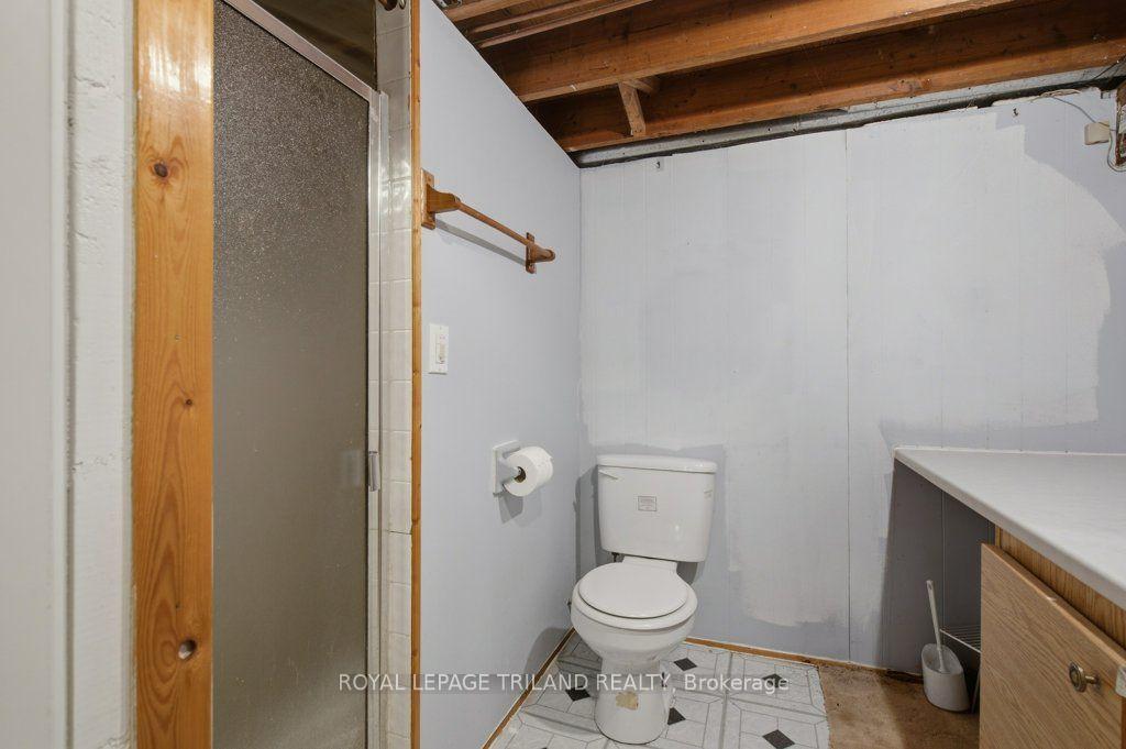 Photo 40 of 82 South Edgeware Road, St. Thomas — HOMEH