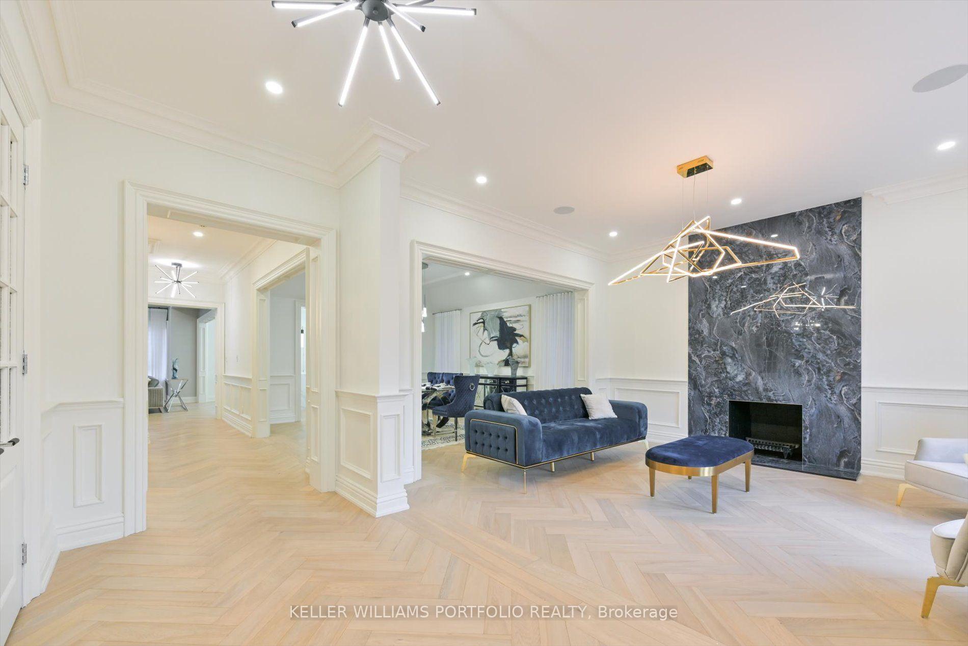 Photo 5 of 27 True Davidson Drive, Toronto, Leaside — HOMEH