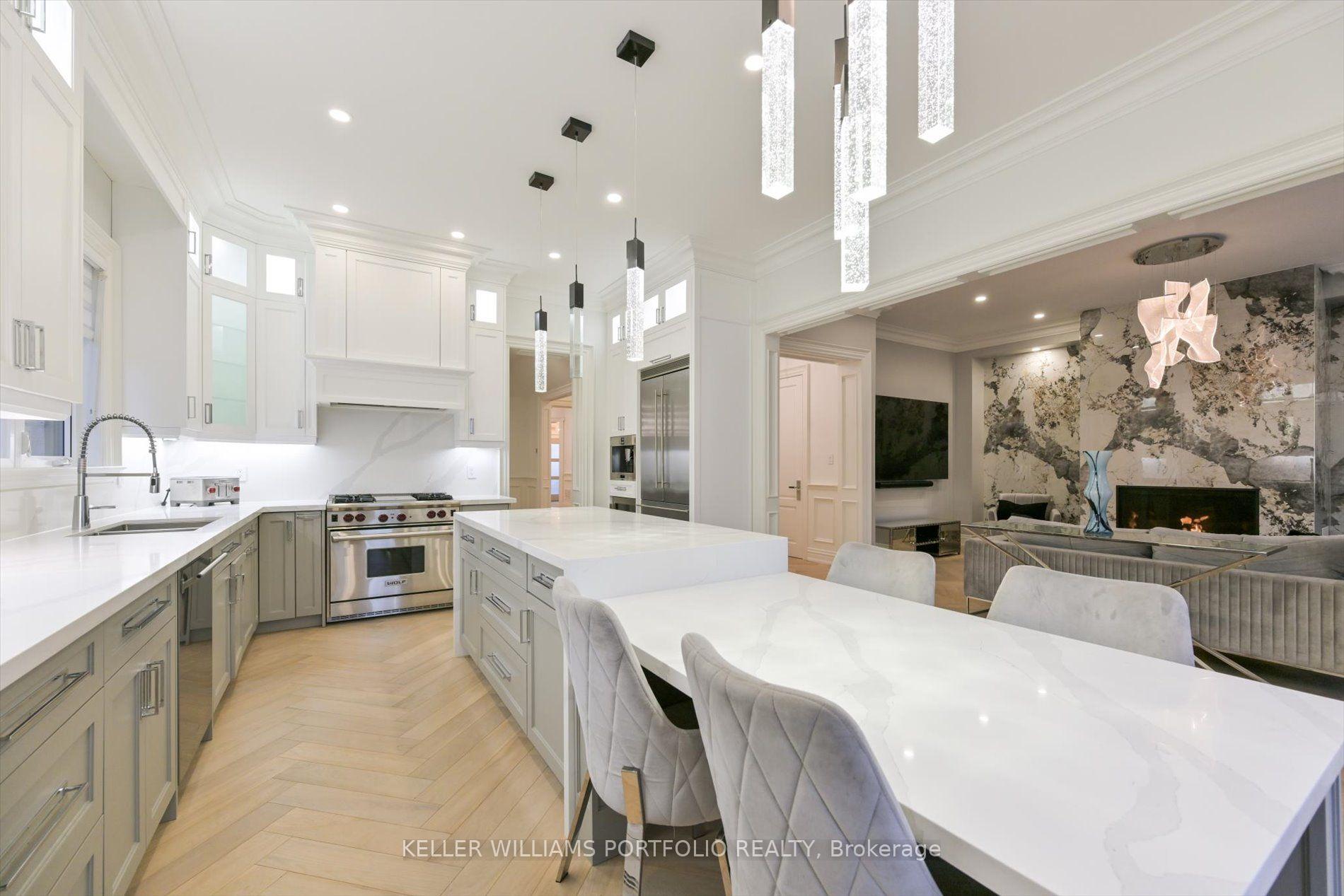 Photo 12 of 27 True Davidson Drive, Toronto, Leaside — HOMEH