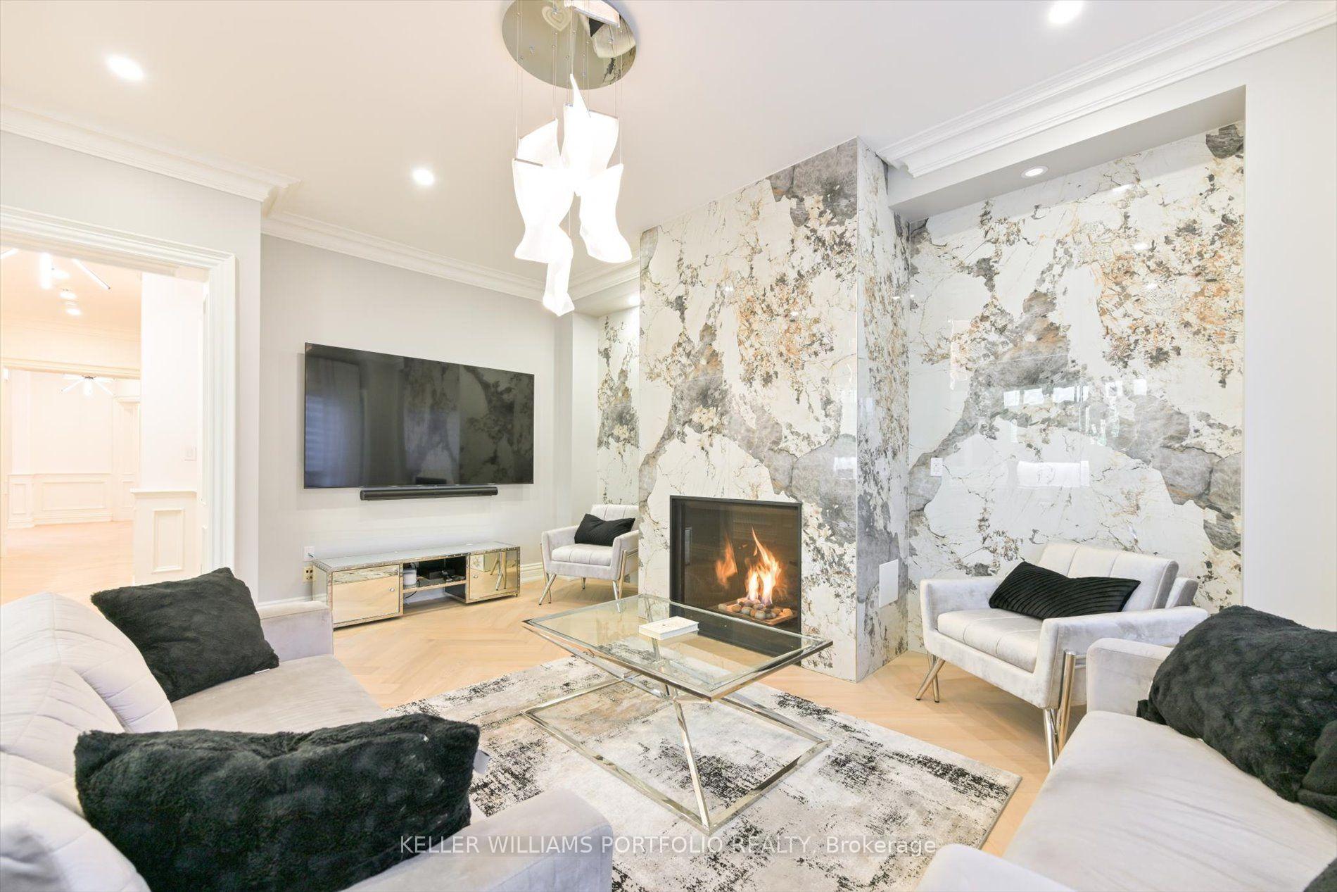 Photo 16 of 27 True Davidson Drive, Toronto, Leaside — HOMEH
